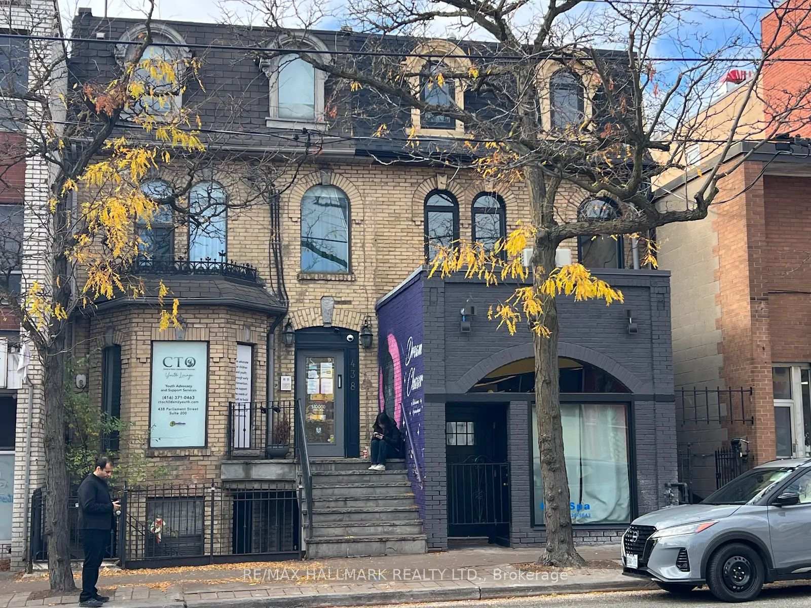 440 Parliament Street