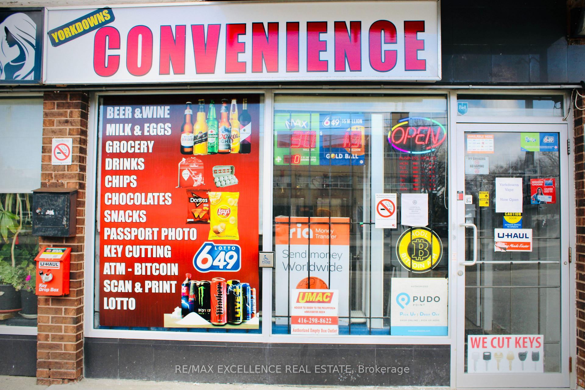 4119 Bathurst Street