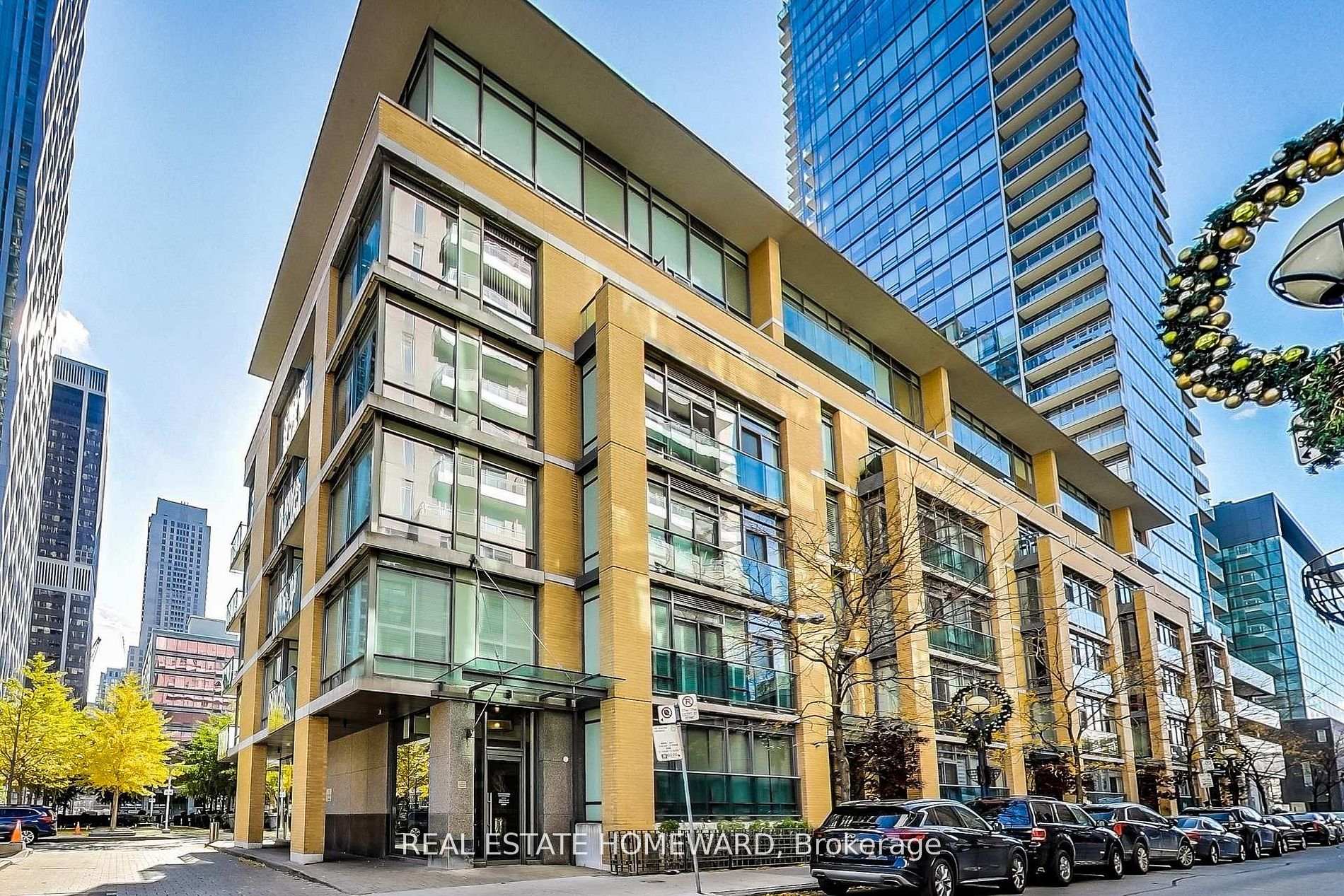 21 Scollard Street