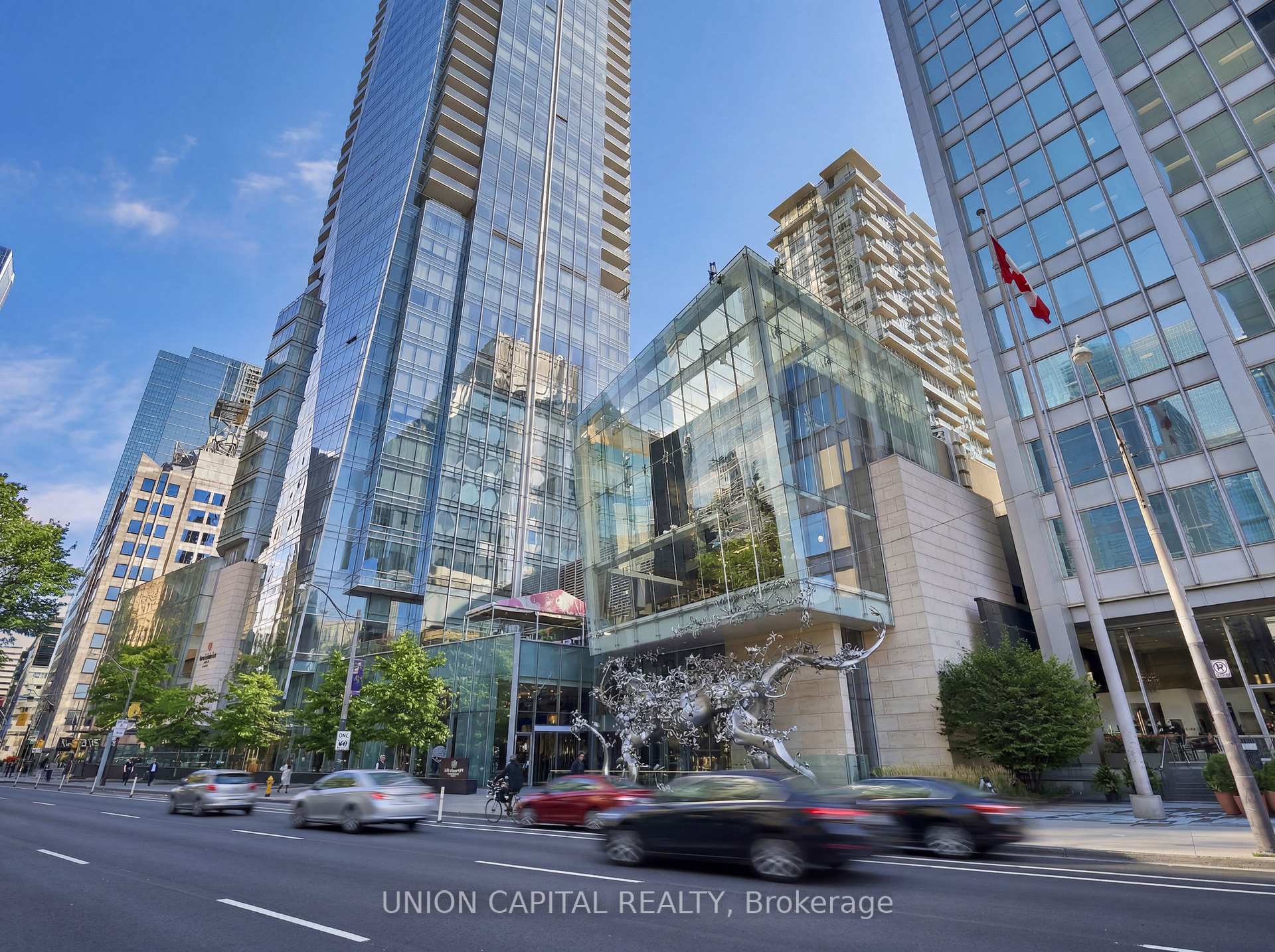 180 University Avenue