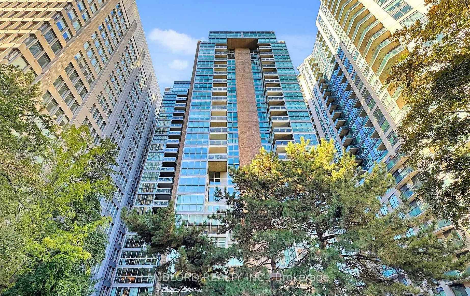 278 Bloor Street E