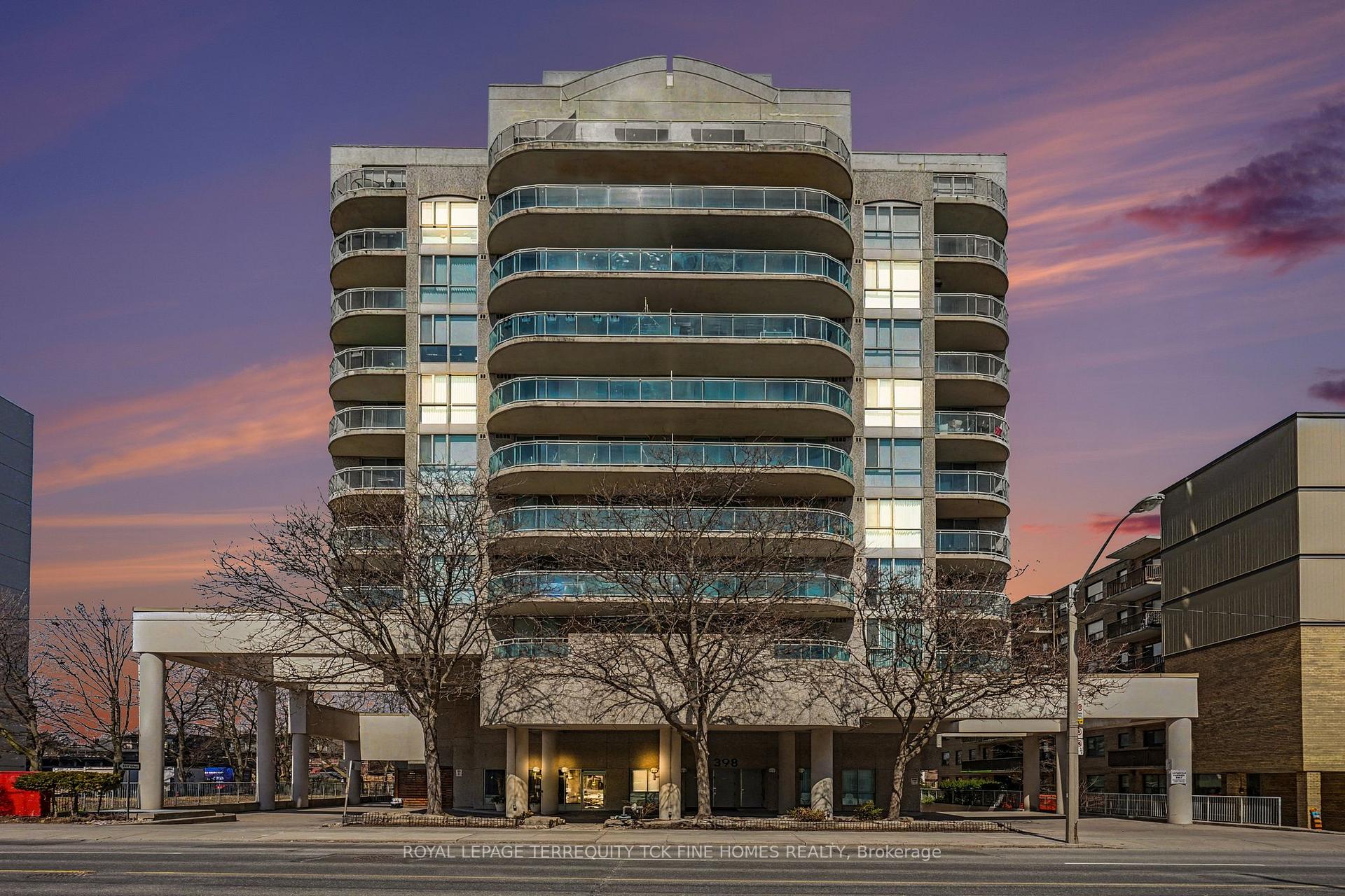 398 Eglinton Avenue E