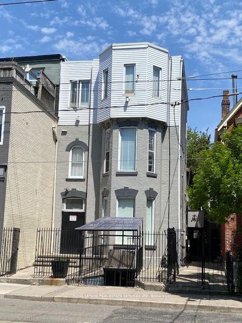 206 Carlton Street