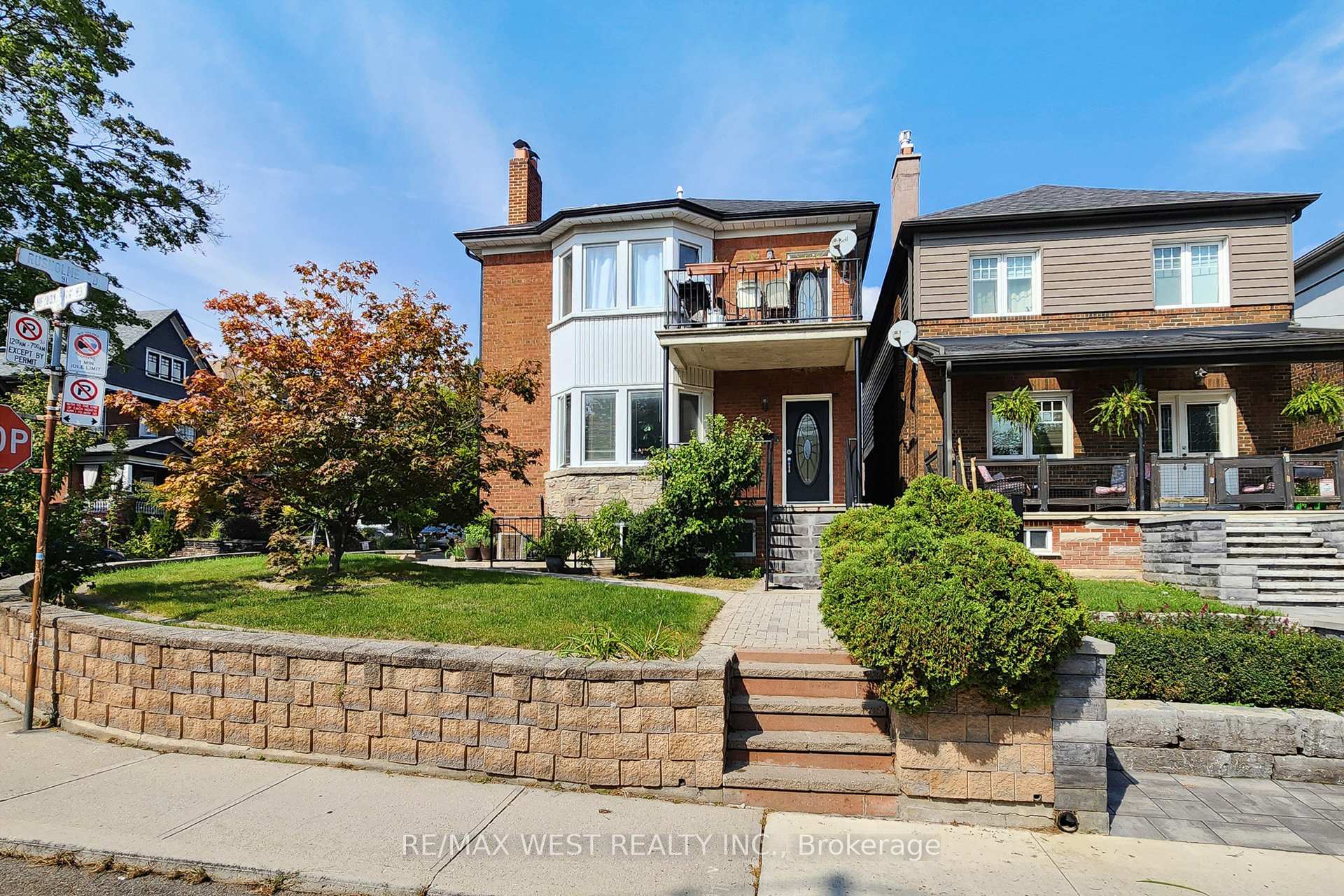 52 Heydon Park Road