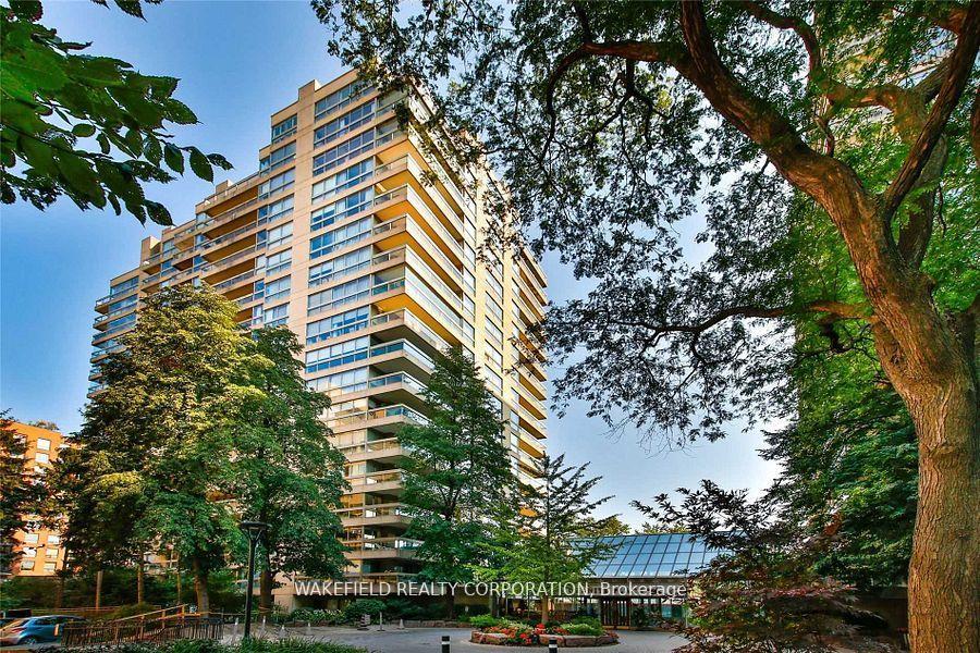 61 St Clair Avenue W