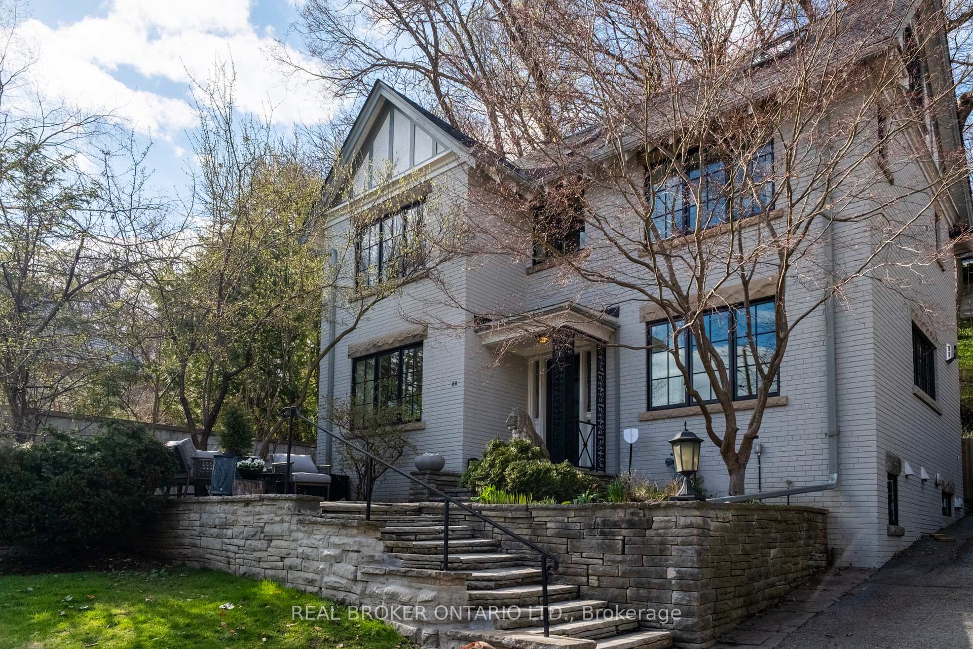 50 Poplar Plains Crescent