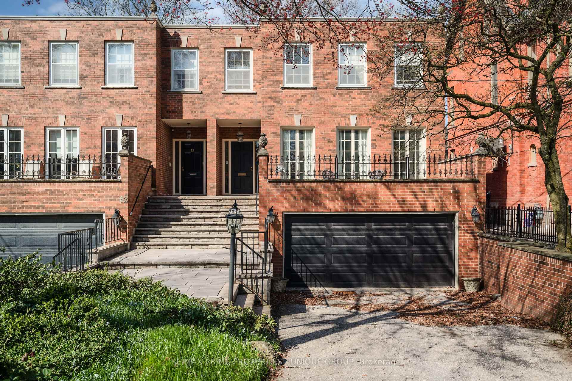 62 A Glen Road
