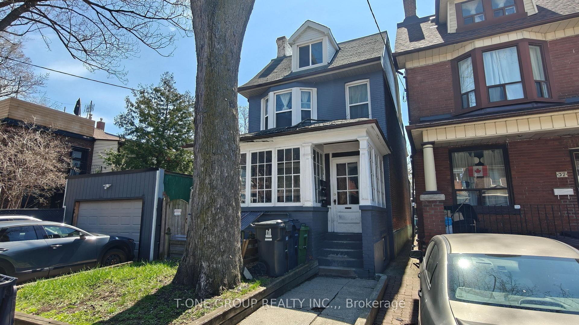 35 Lindsey Avenue
