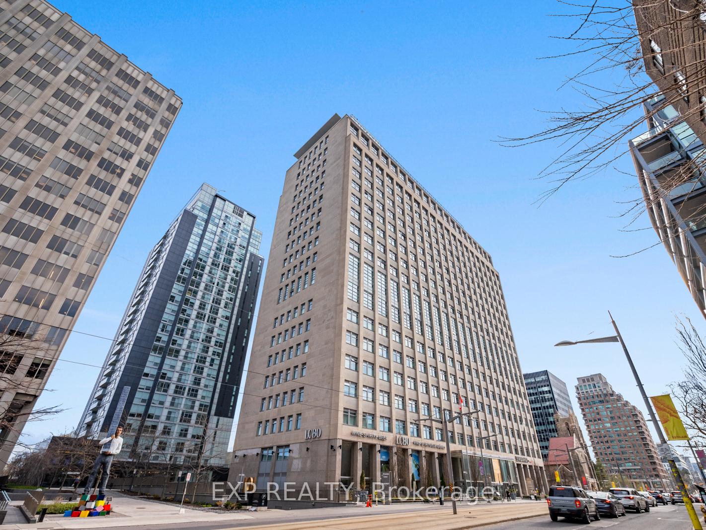 111 St Clair Avenue W