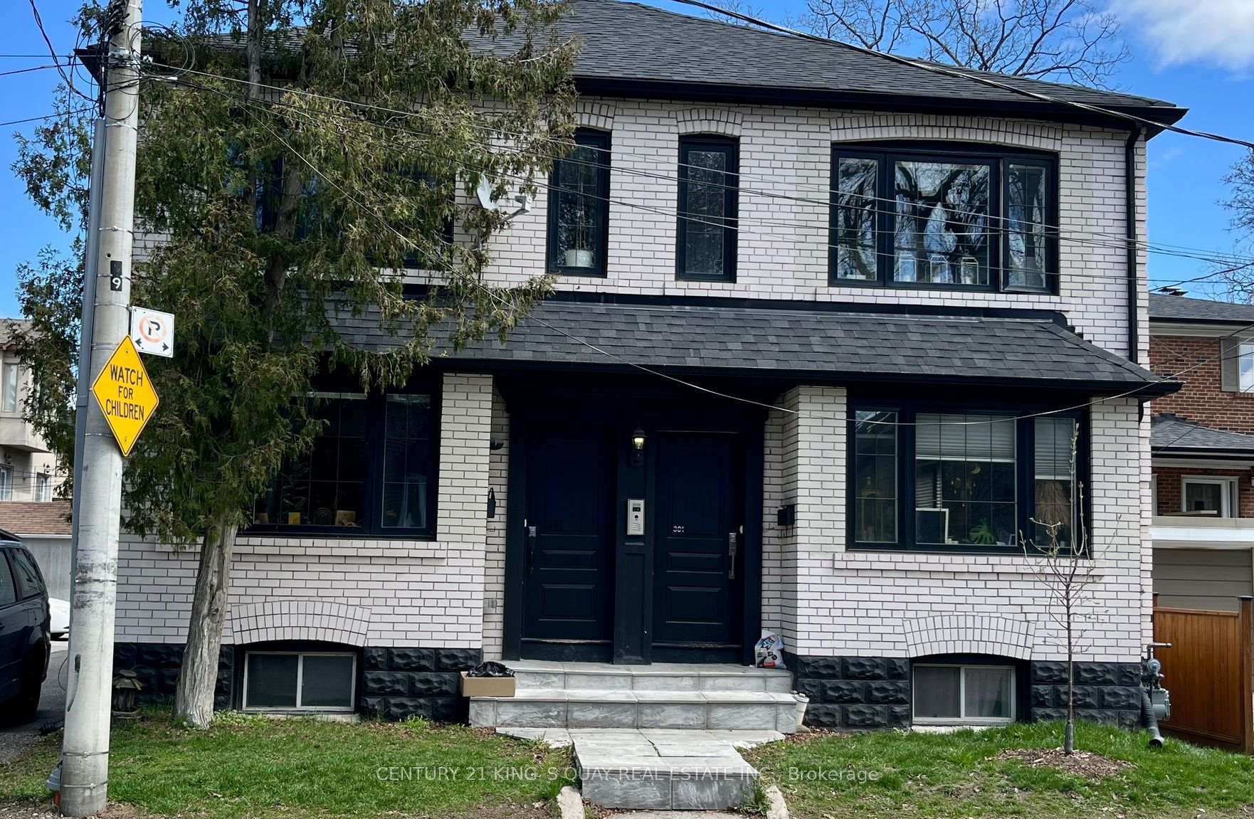301 Cleveland Street