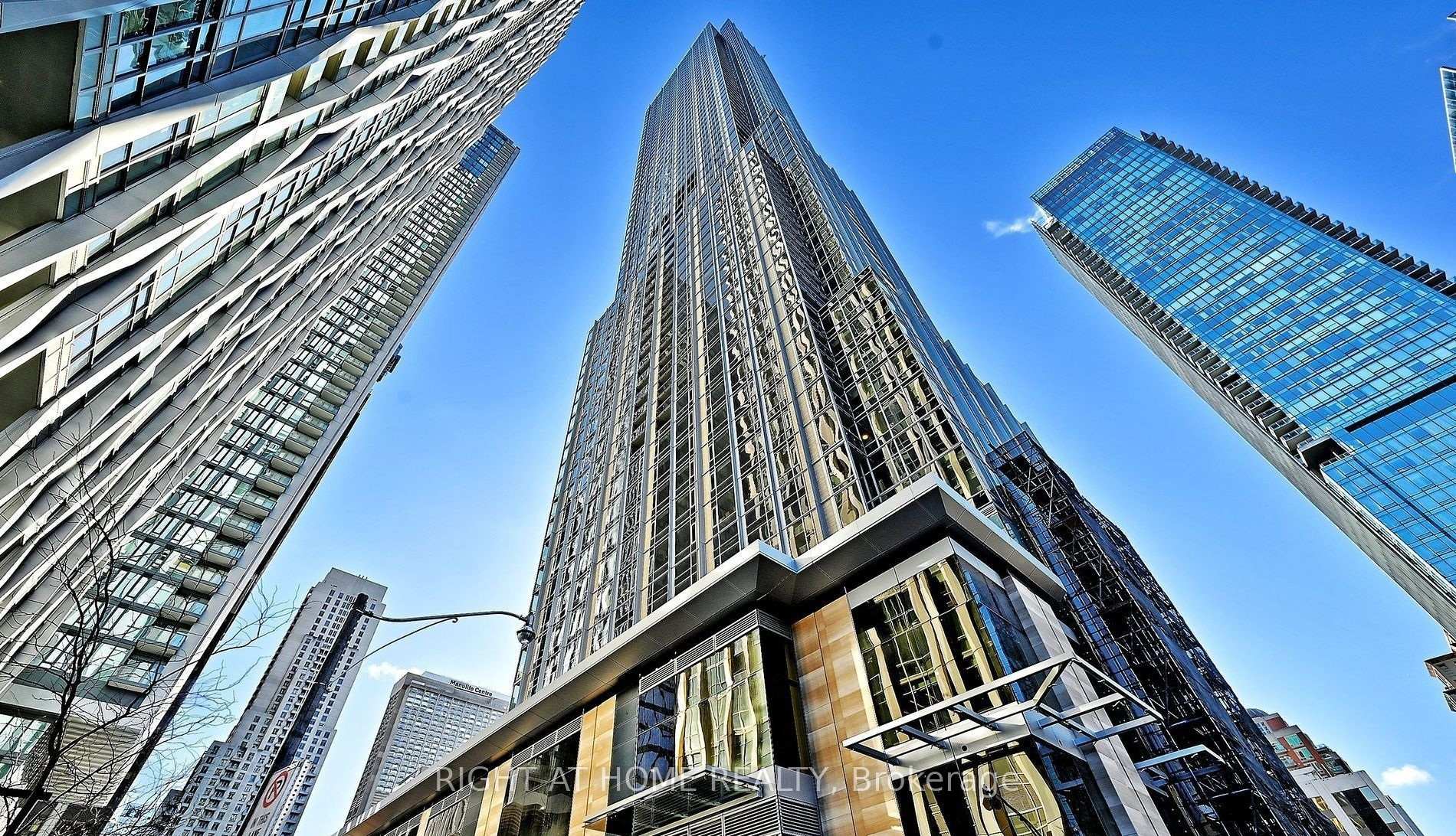 11 Yorkville Avenue