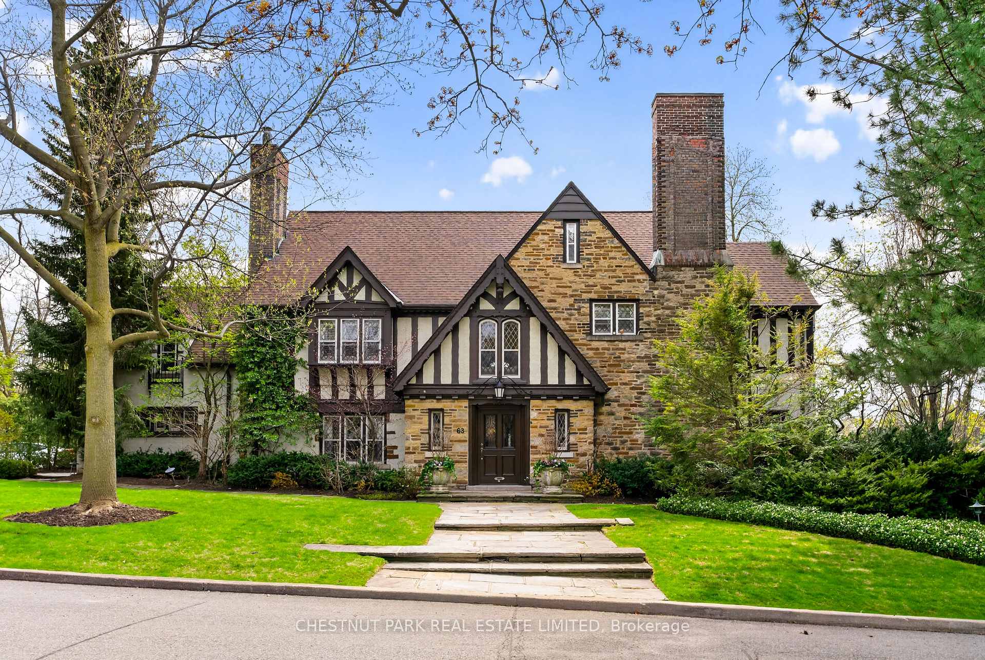 63 Lympstone Avenue