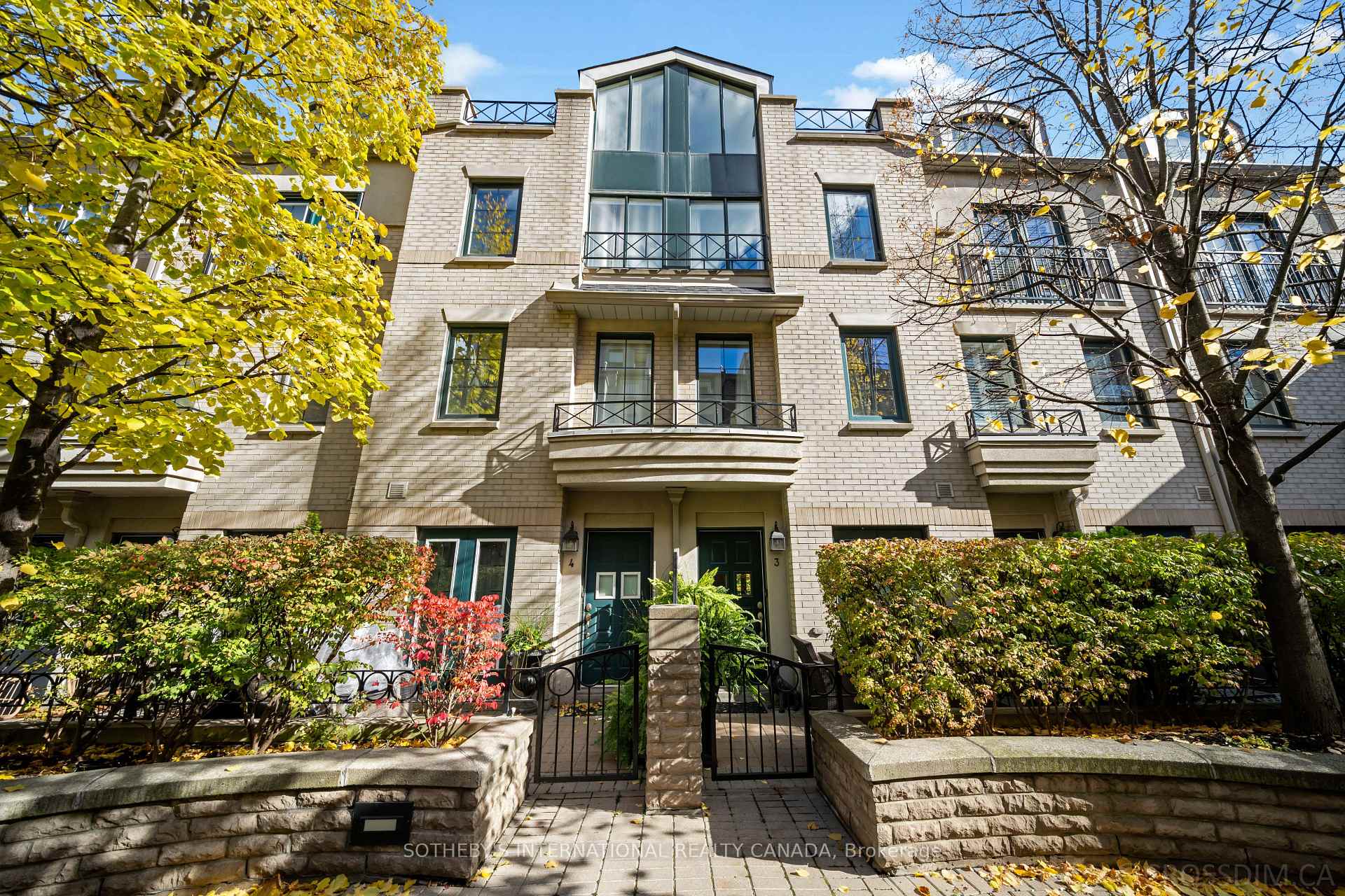 1 Baxter Street
