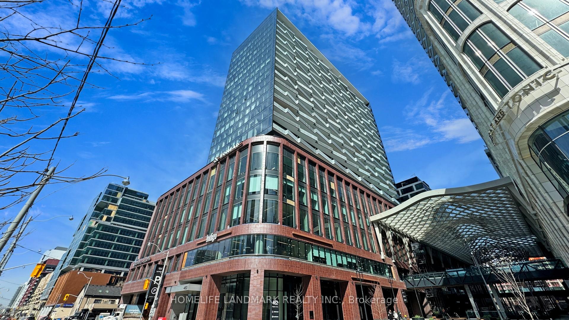 480 Front Street W