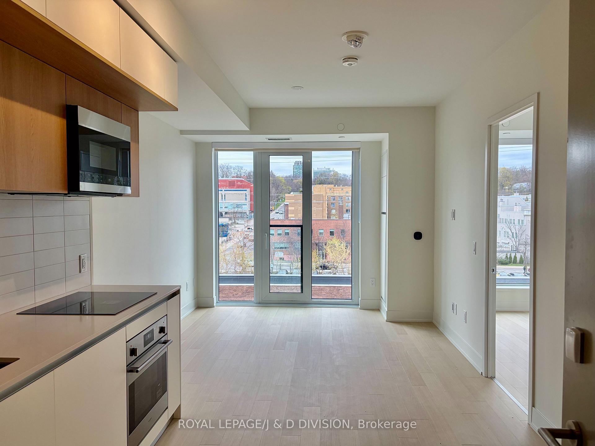 322 Dupont Street