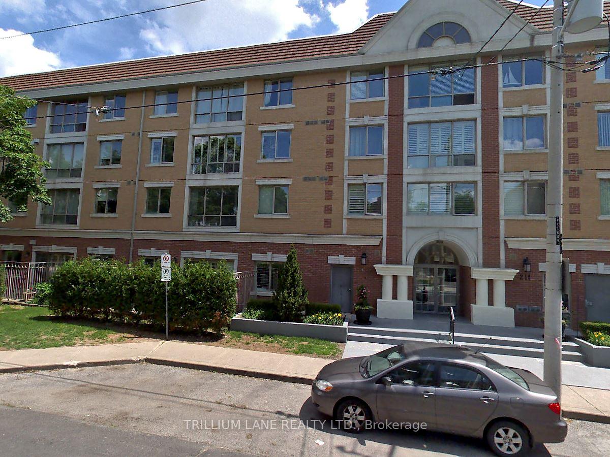 211 Randolph Road
