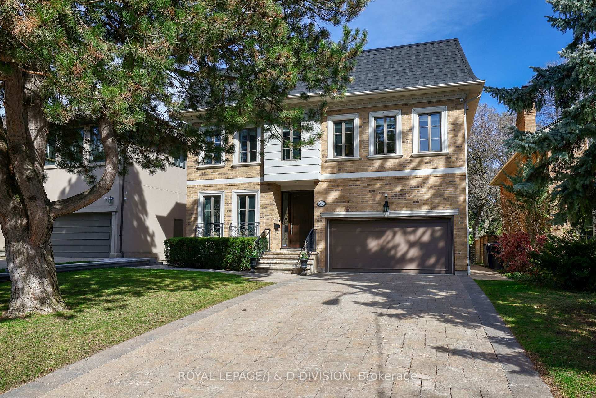 82 Munro Boulevard