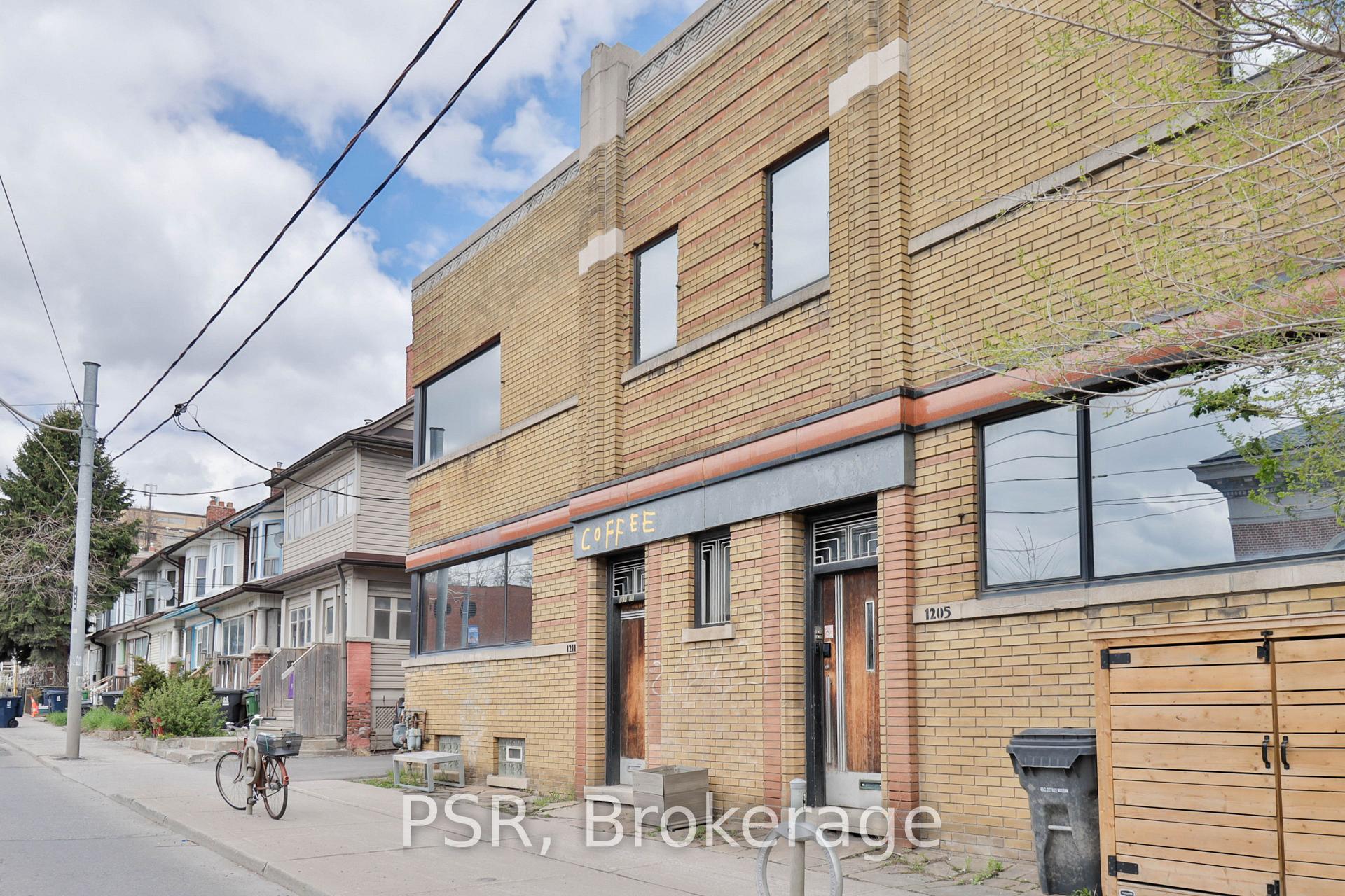 1211 Bathurst Street