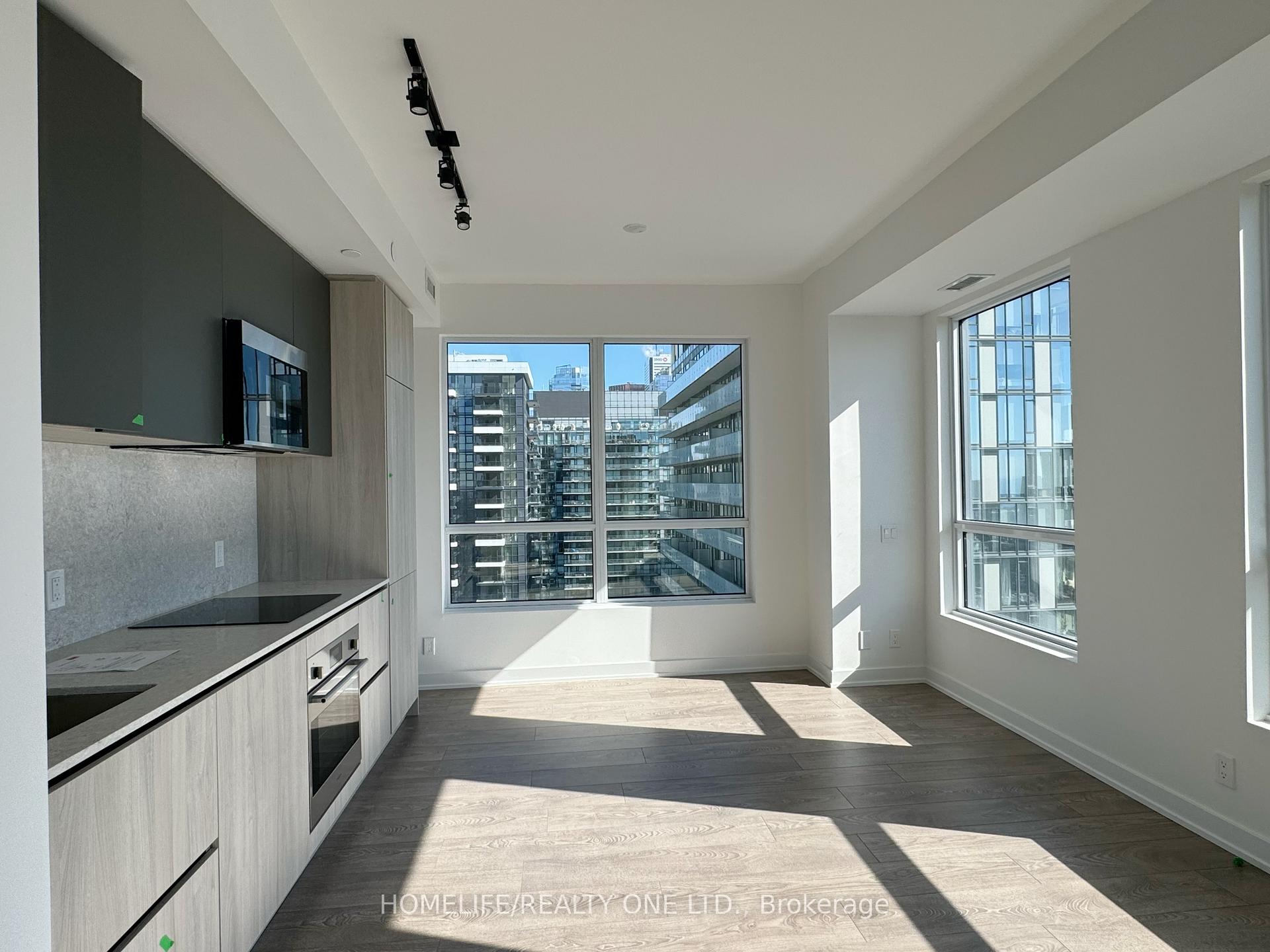 108 Peter Street