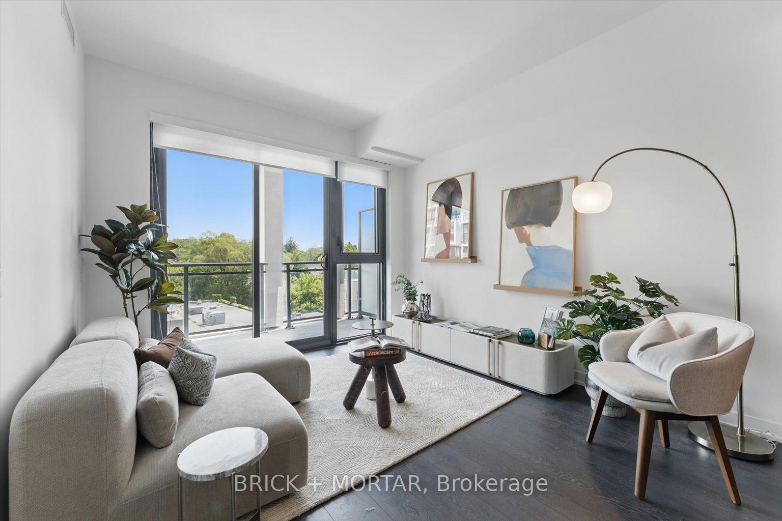 1 Hillsdale Avenue W