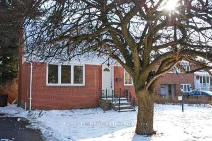 41 Churchill Avenue
