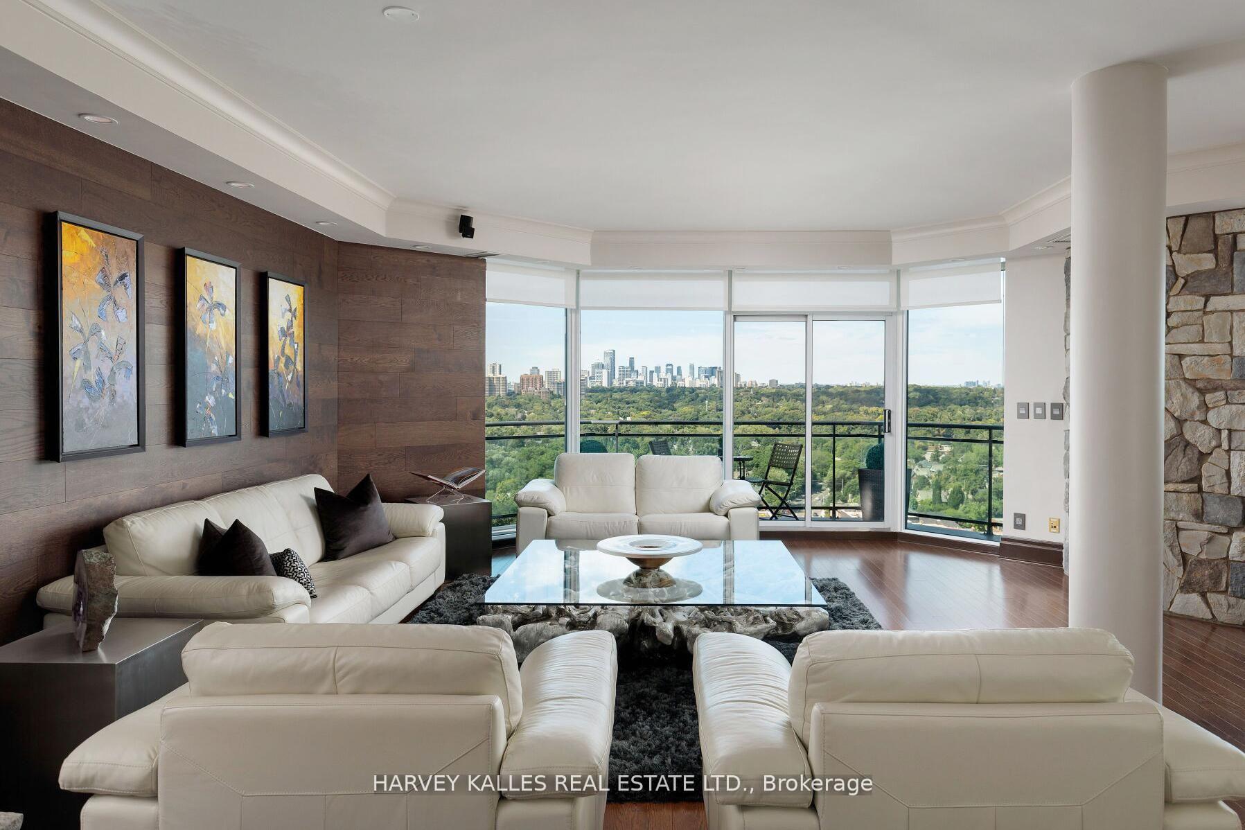 300 Bloor Street E