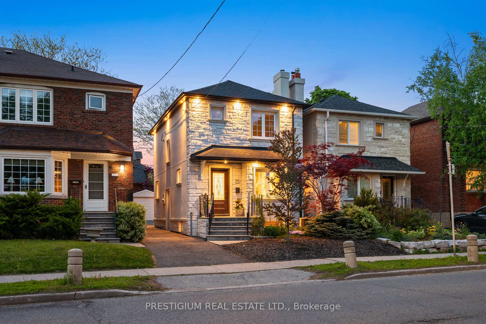 556 Davisville Avenue
