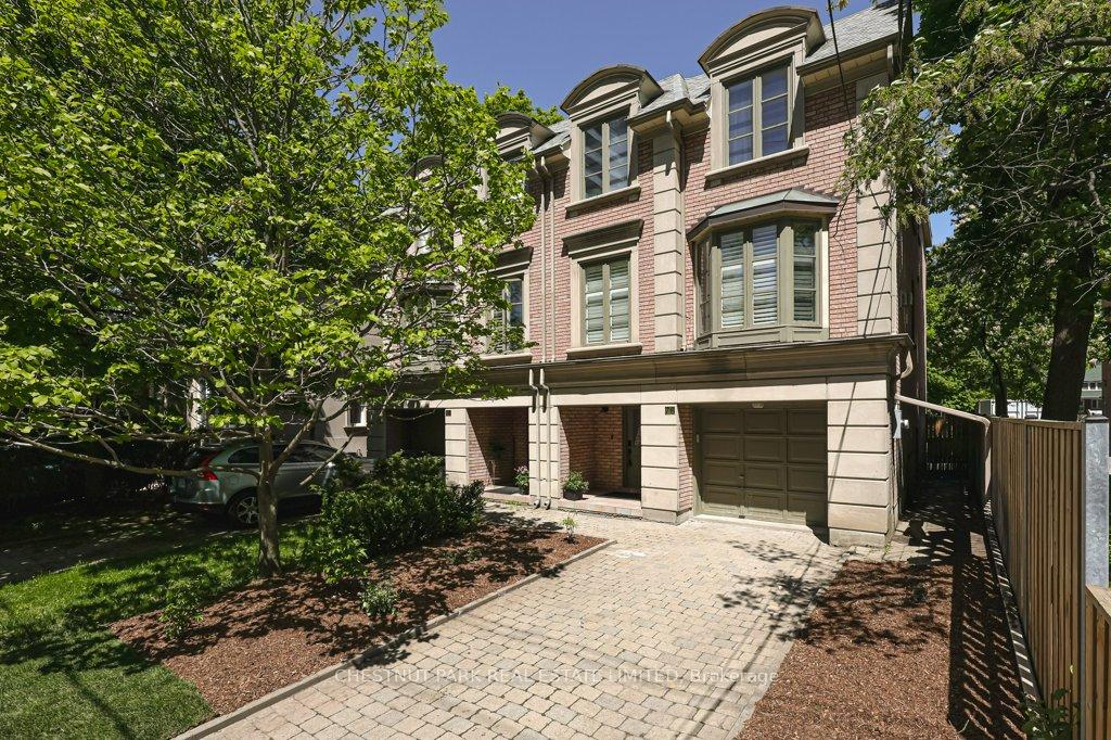 76 Davisville Avenue