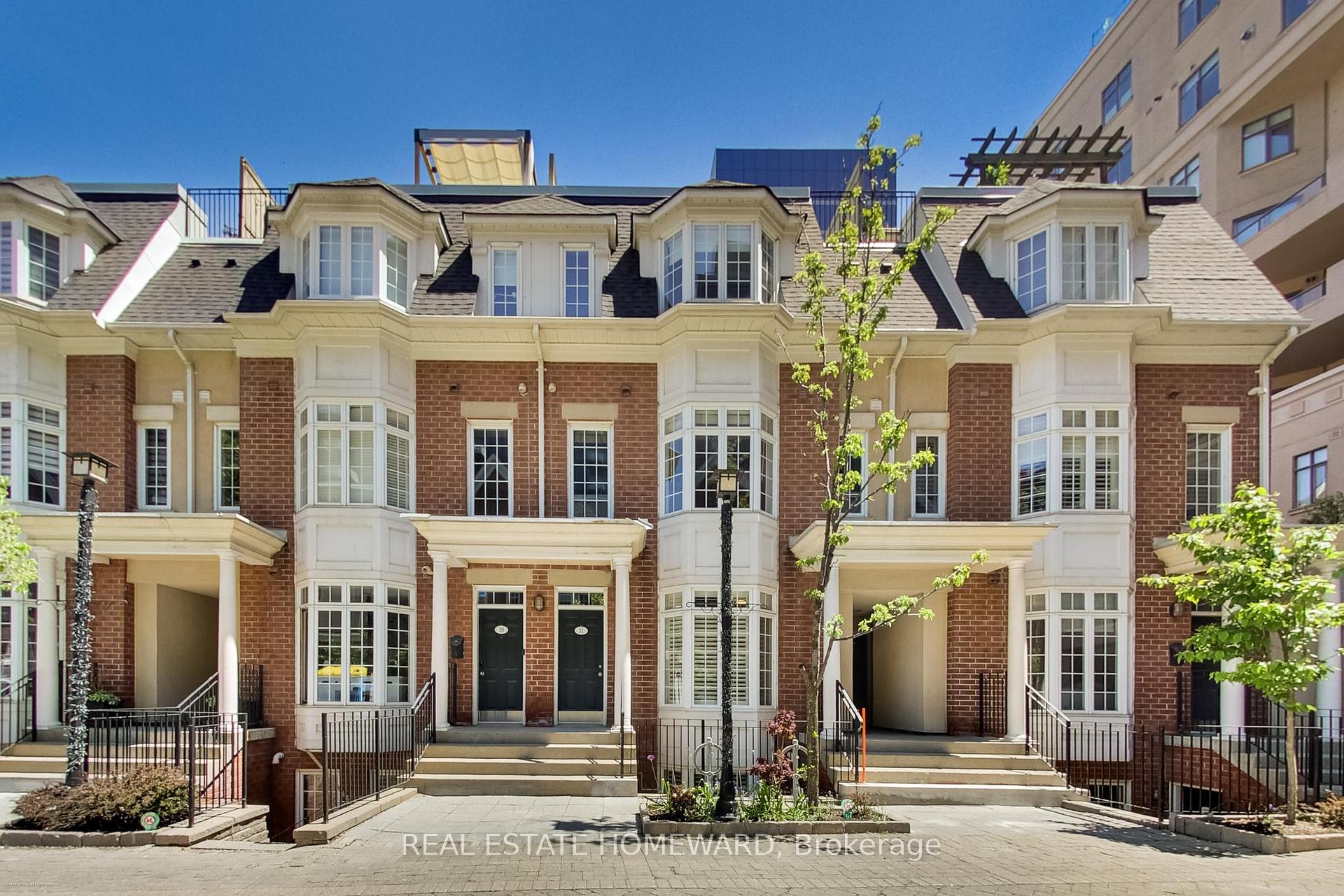 11 Niagara Street