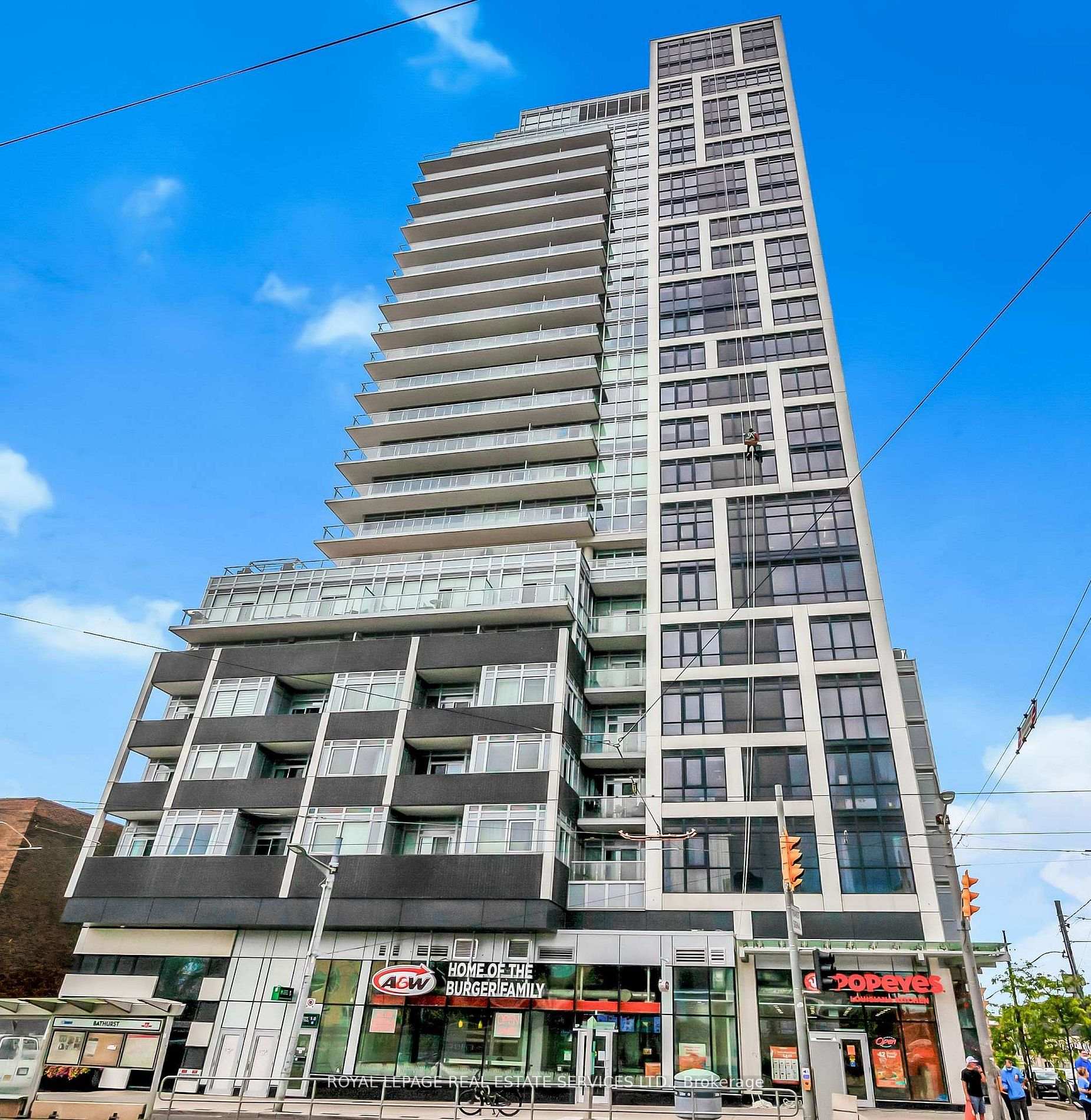 501 St Clair Avenue W