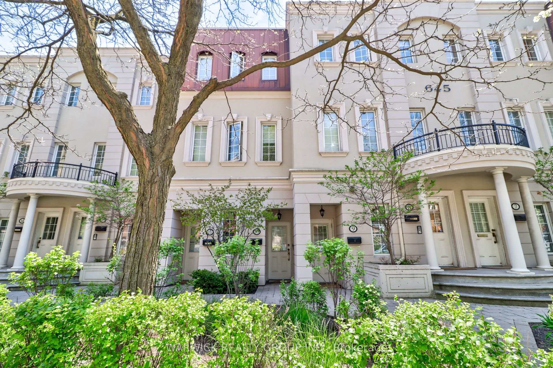 645 Davenport Road