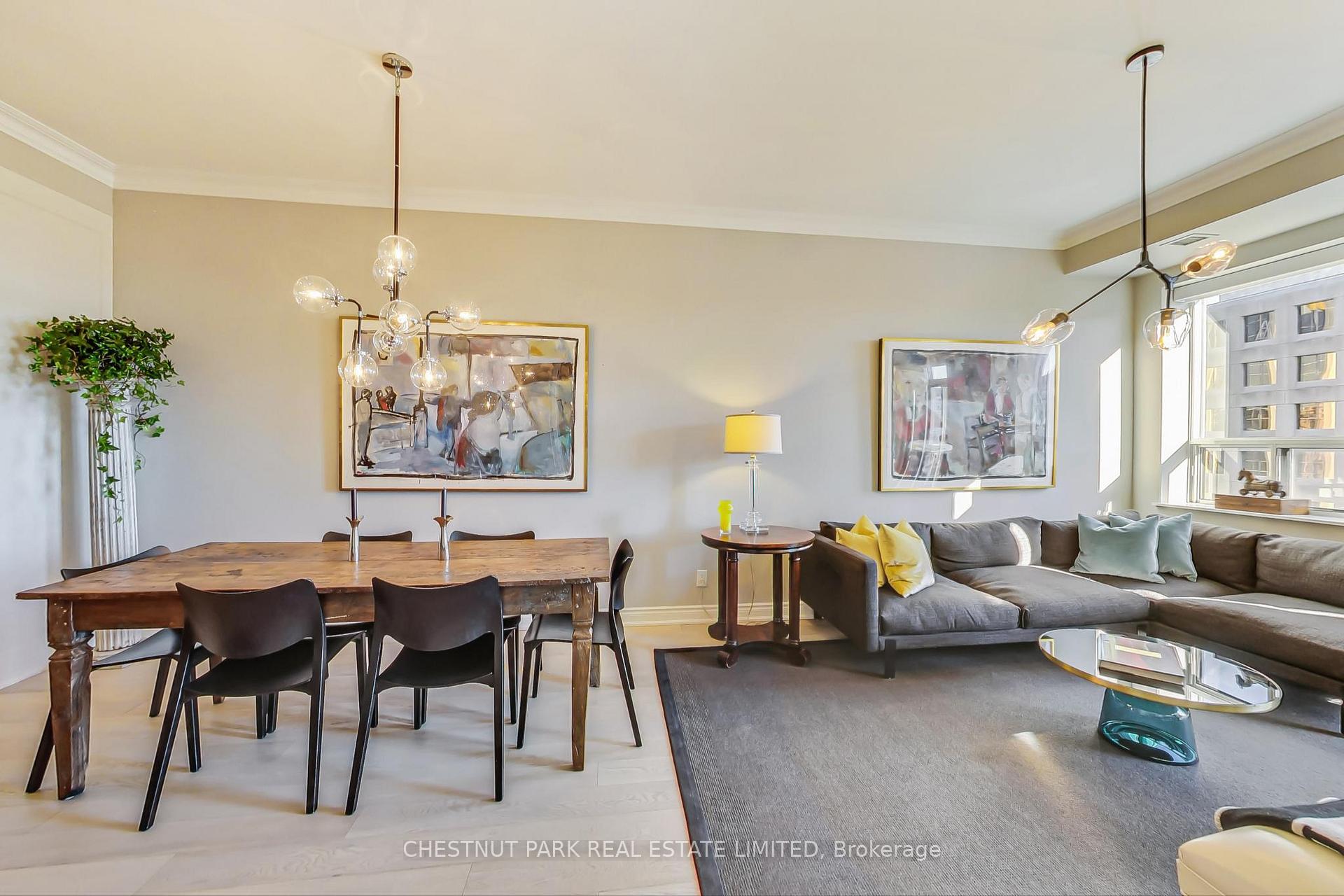 48 St Clair Avenue W