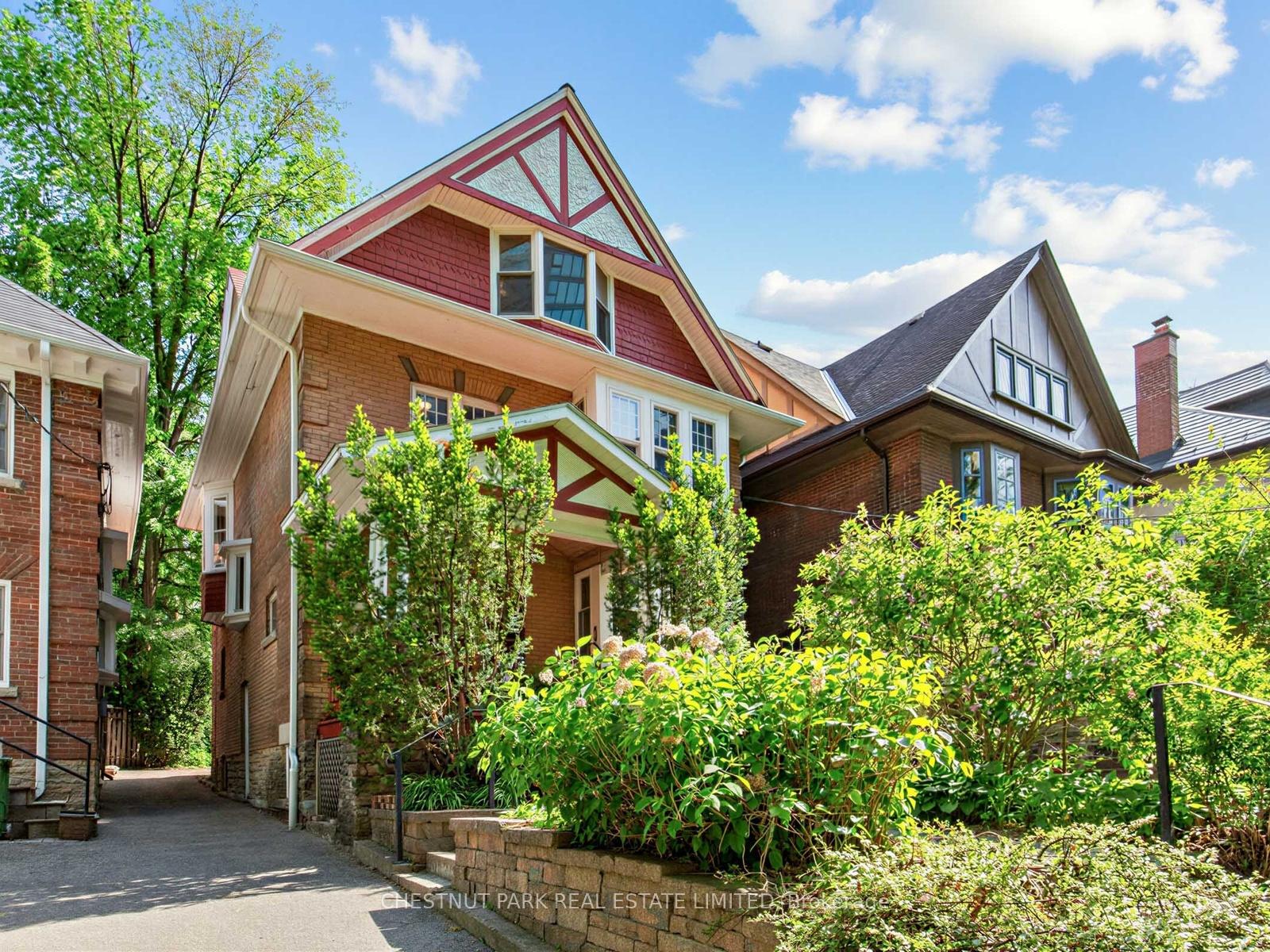 42 Foxbar Road