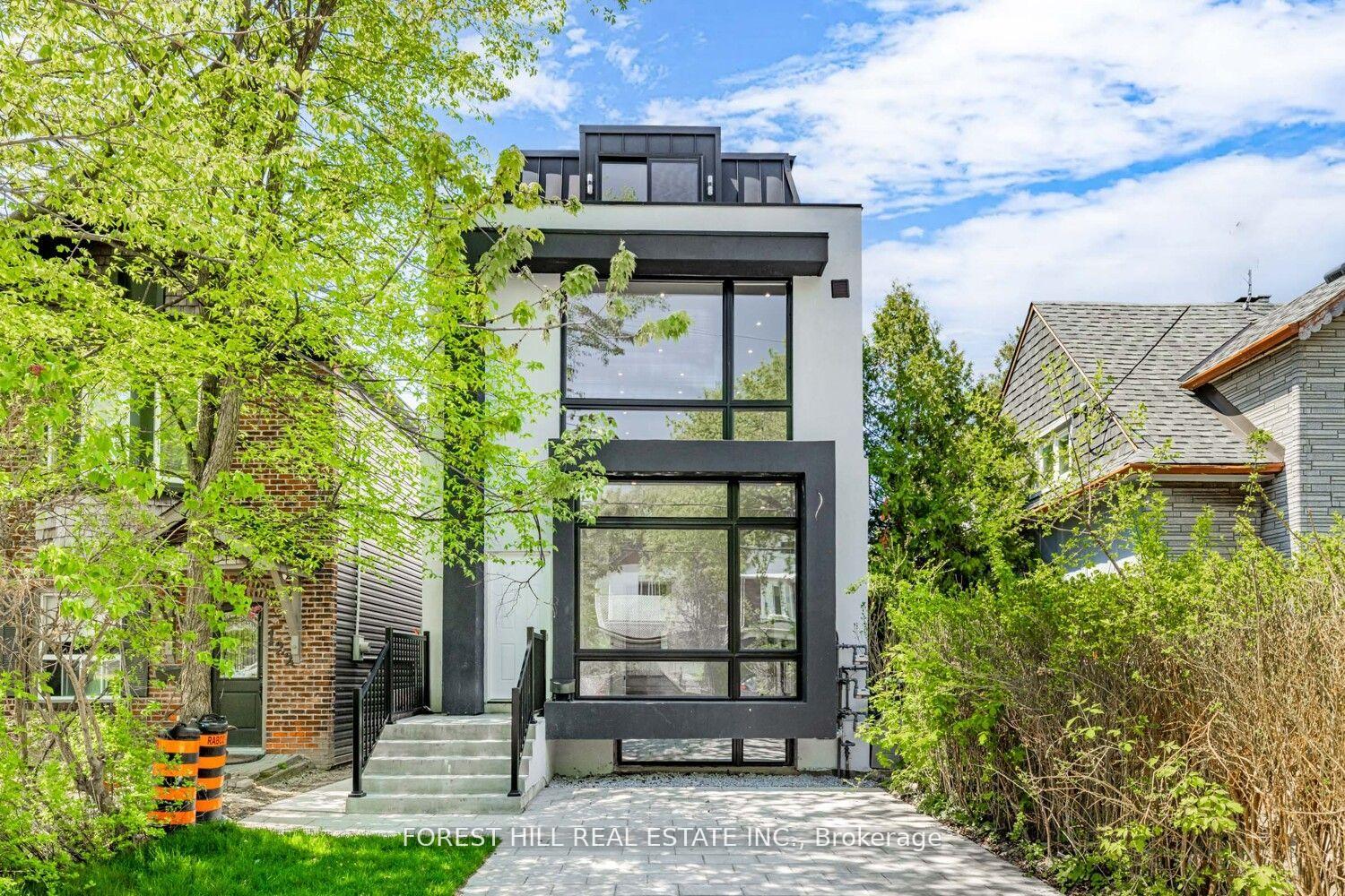 124 Kenwood Avenue