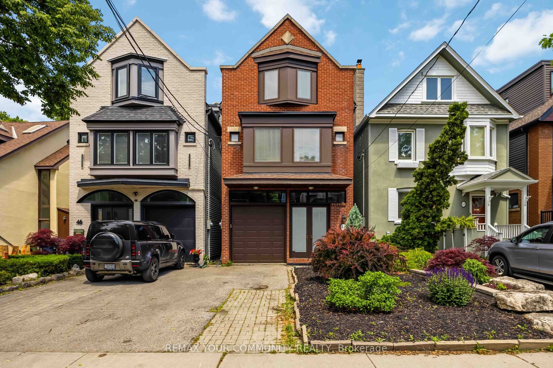 44 Castlefield Avenue