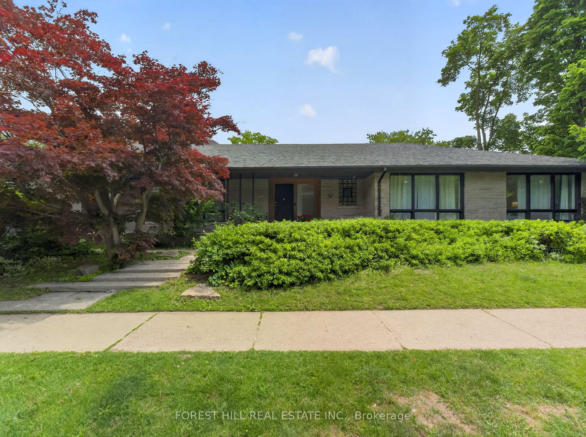 3 Glen Rush Boulevard
