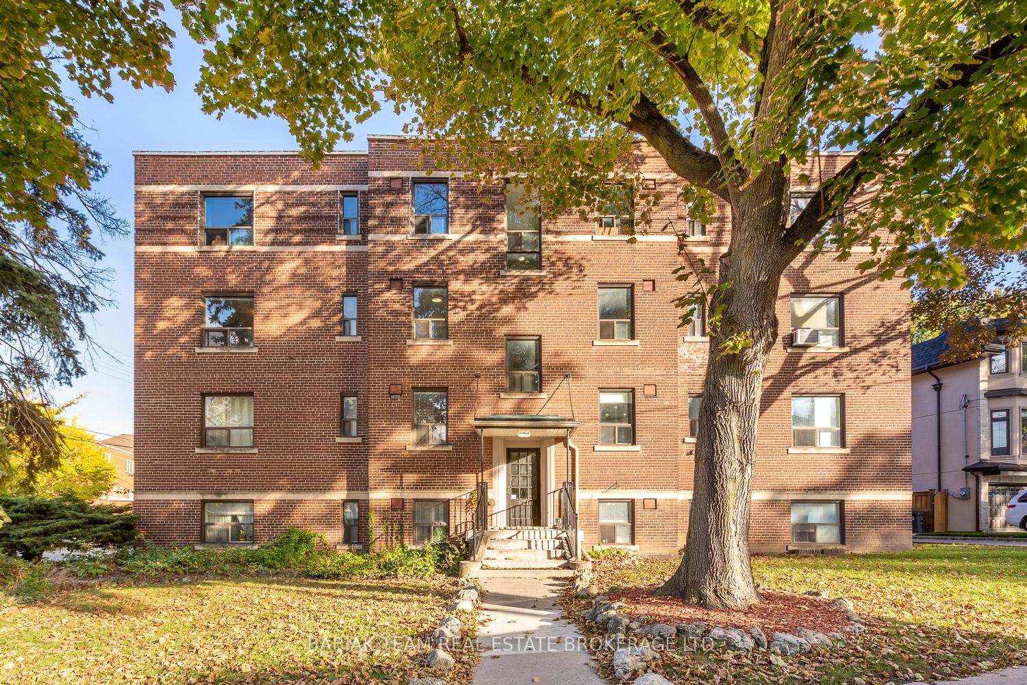 871 Millwood Road
