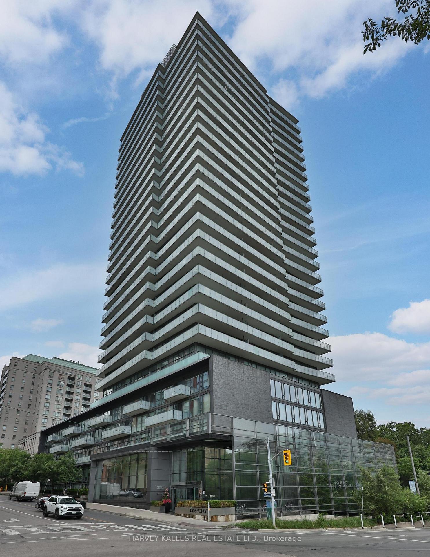 1815 Yonge Street