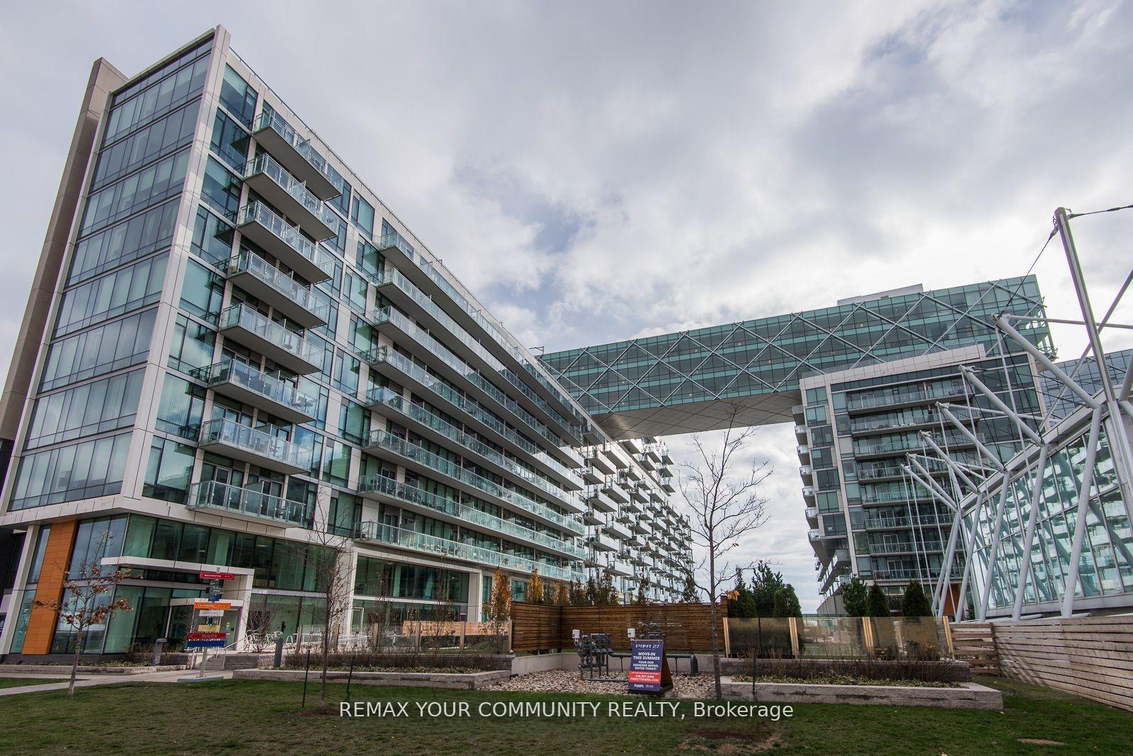 39 Queens Quay E