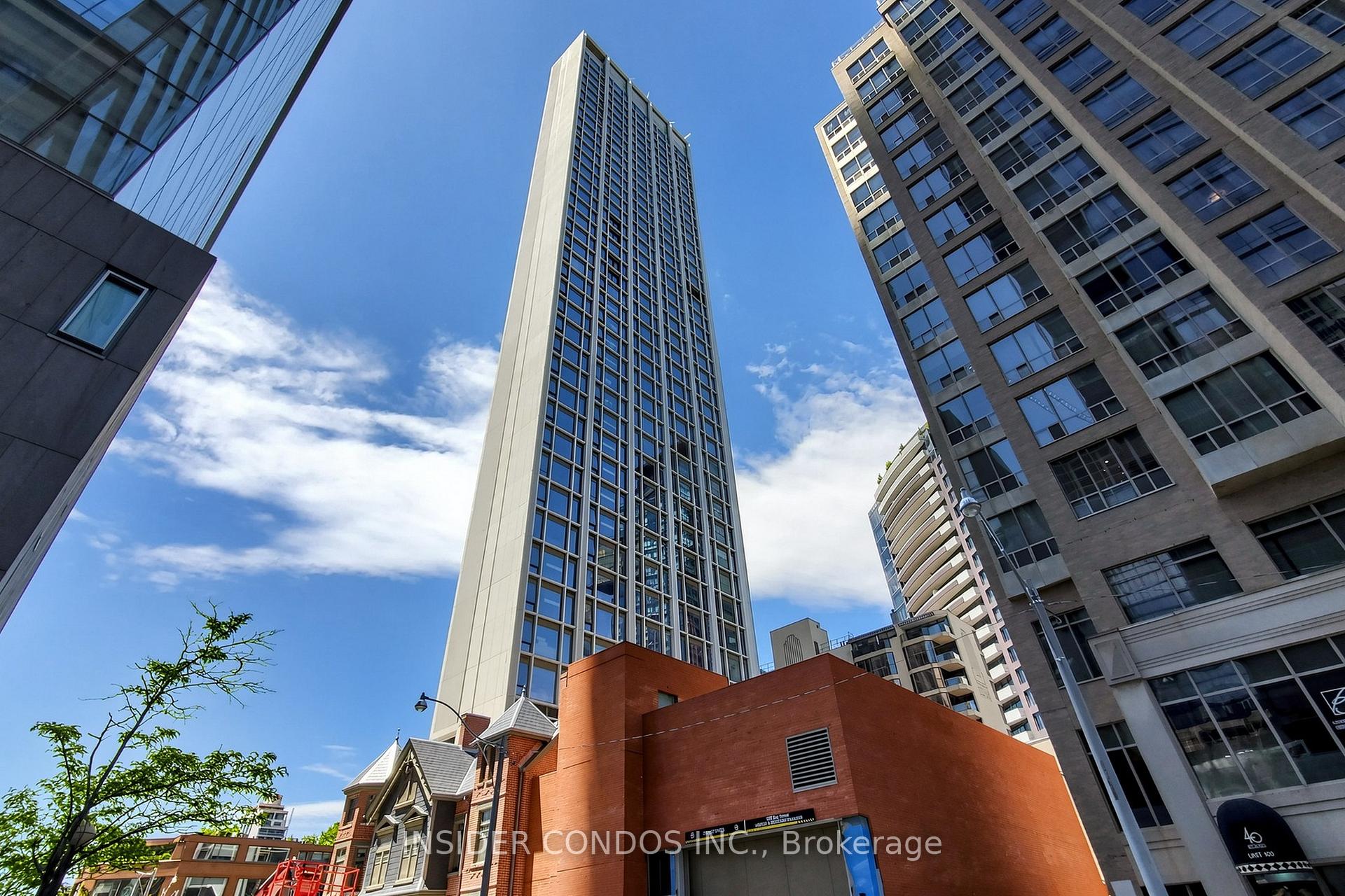1315 Bay Street