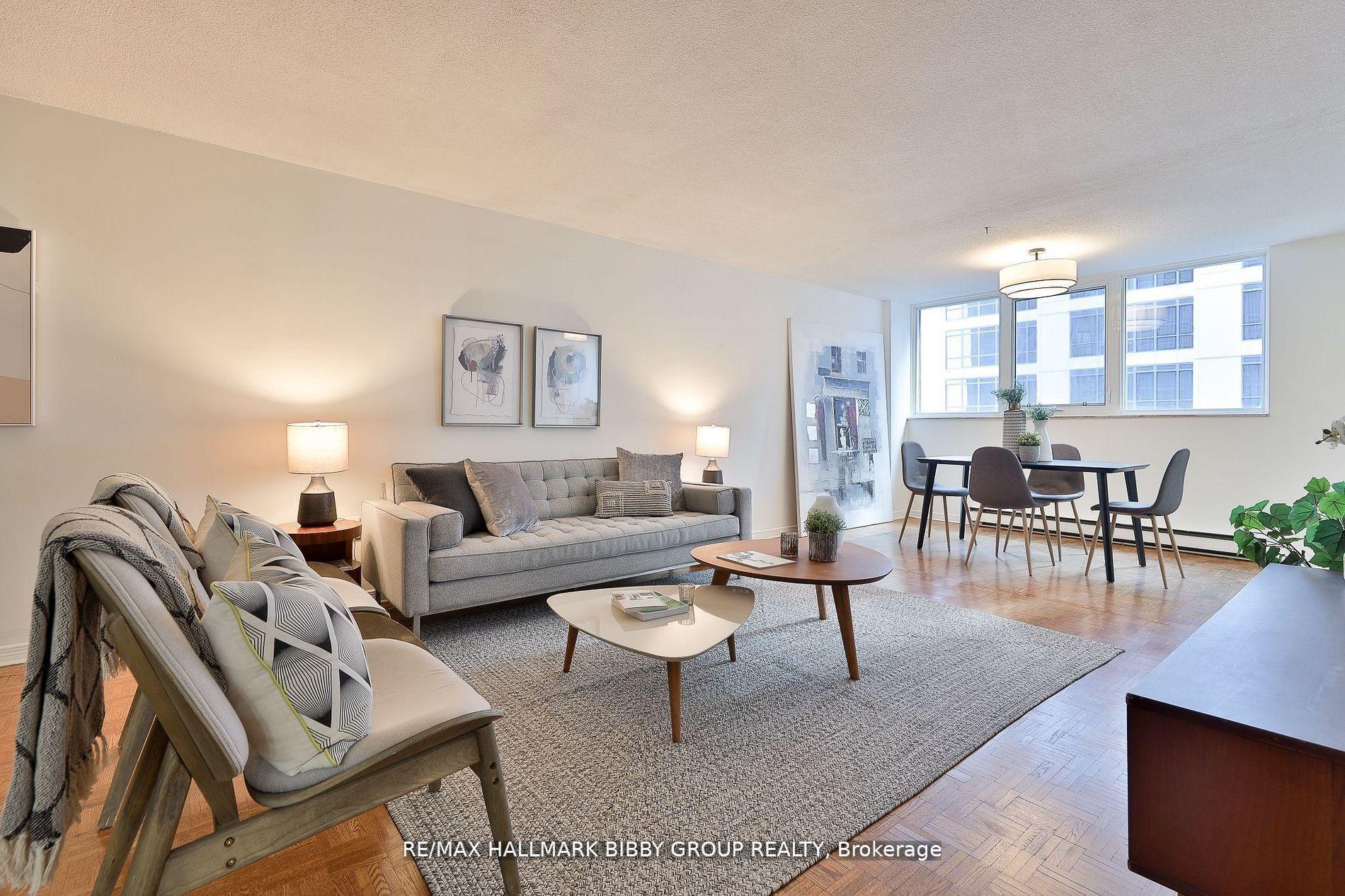 360 Bloor Street E