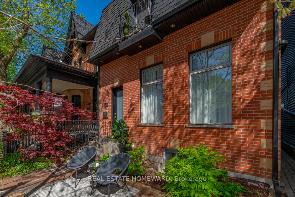 136 Spruce Street