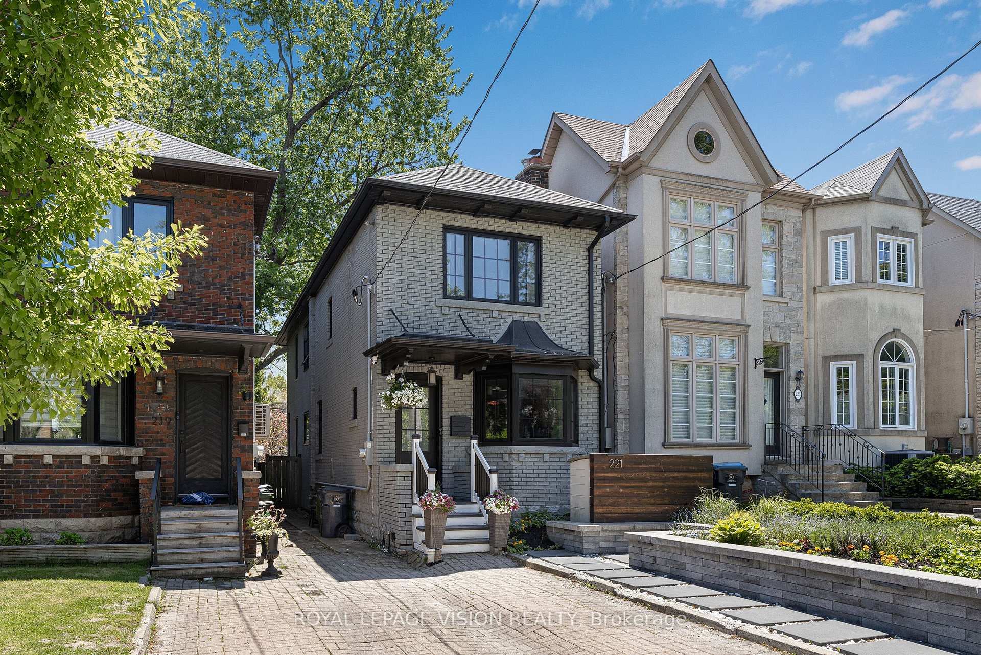 221 Bedford Park Avenue