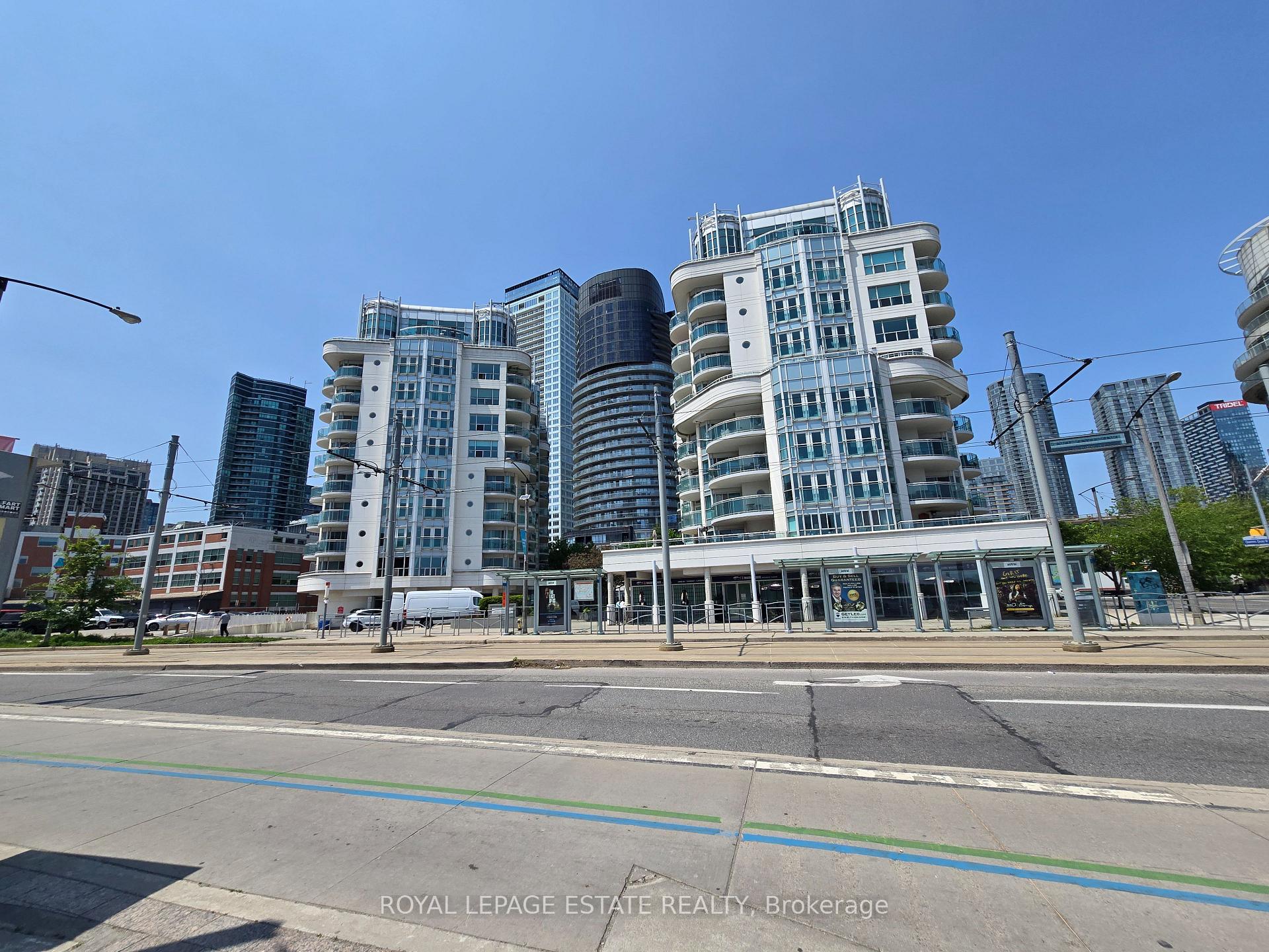 600 Queens Quay W