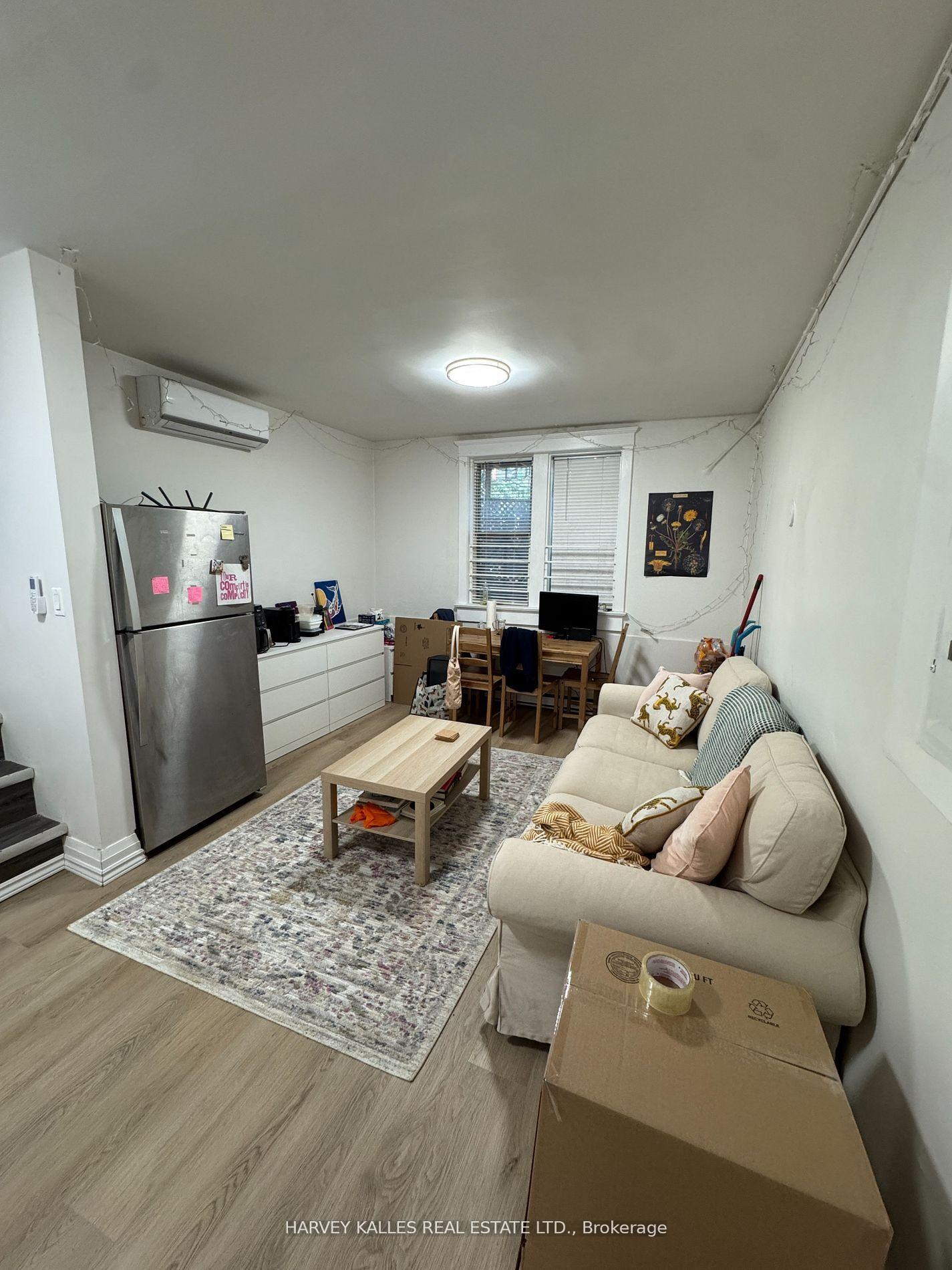 1065 Bathurst Street