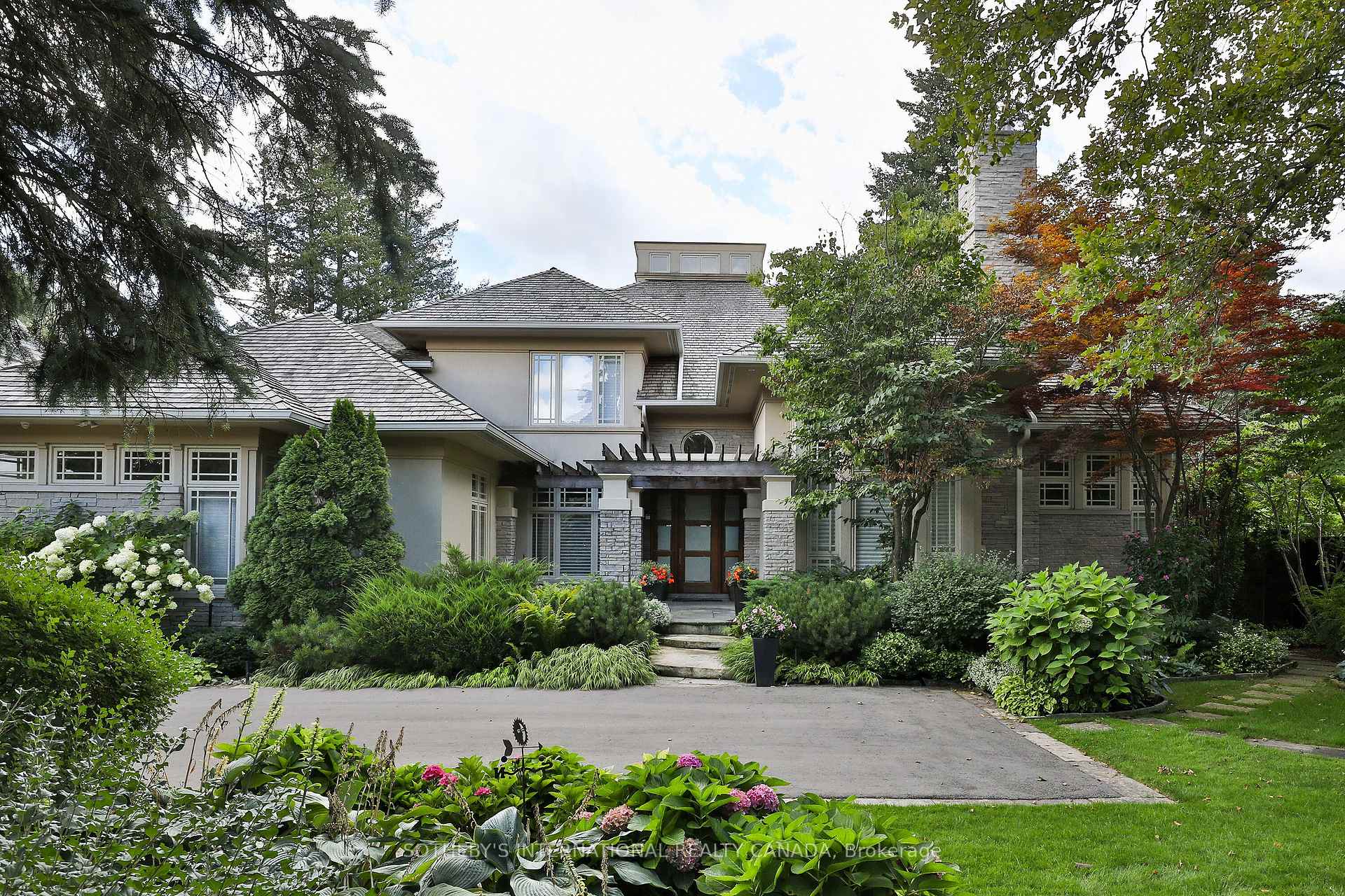 23 Country Lane