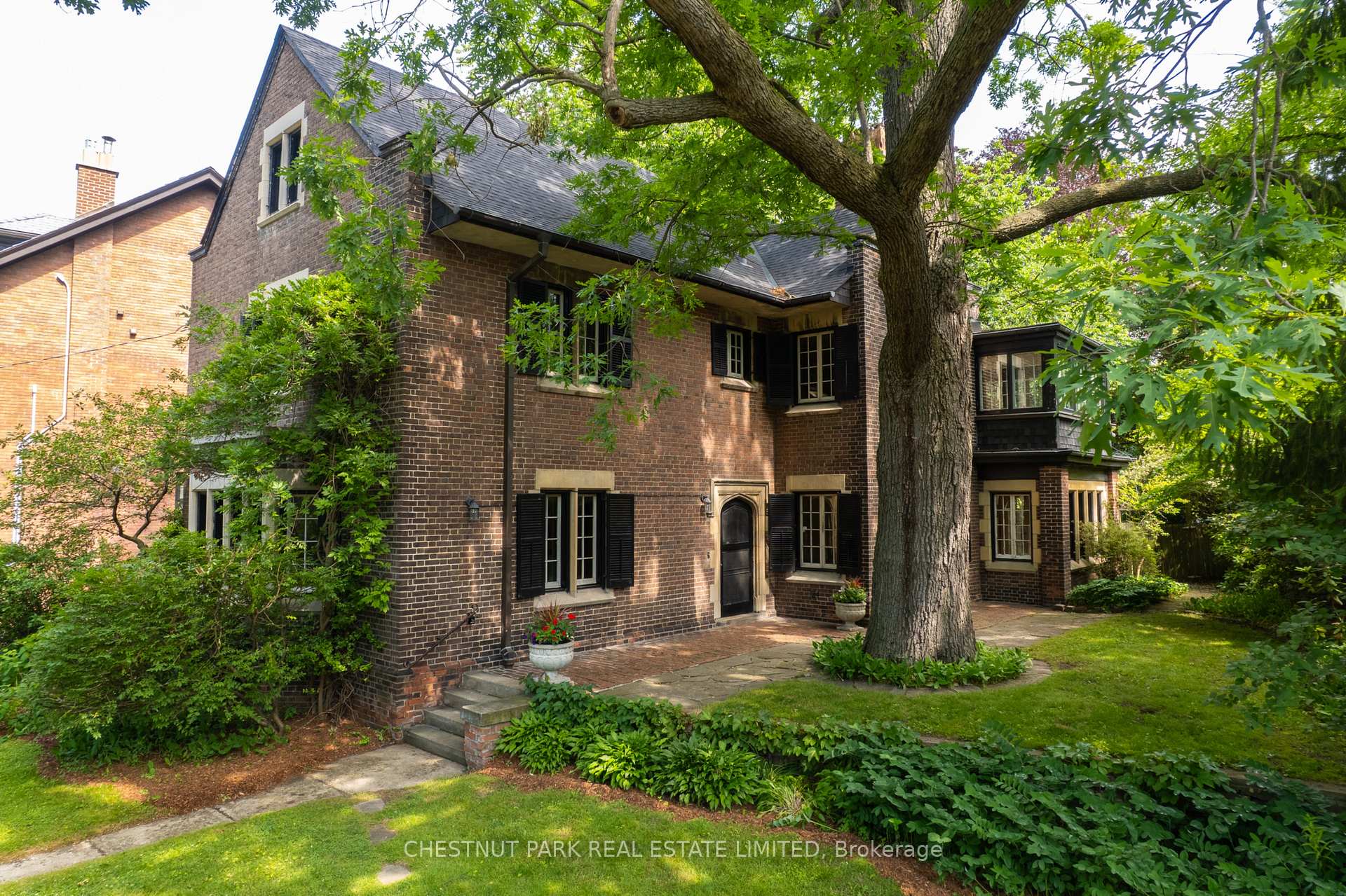 24 Castle Frank Crescent