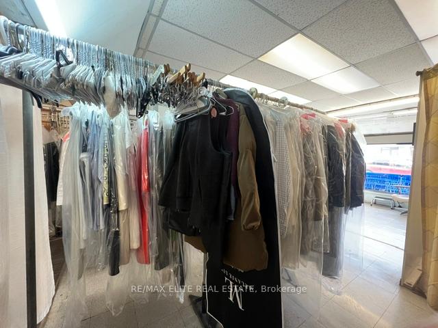 526 Eglinton Avenue W