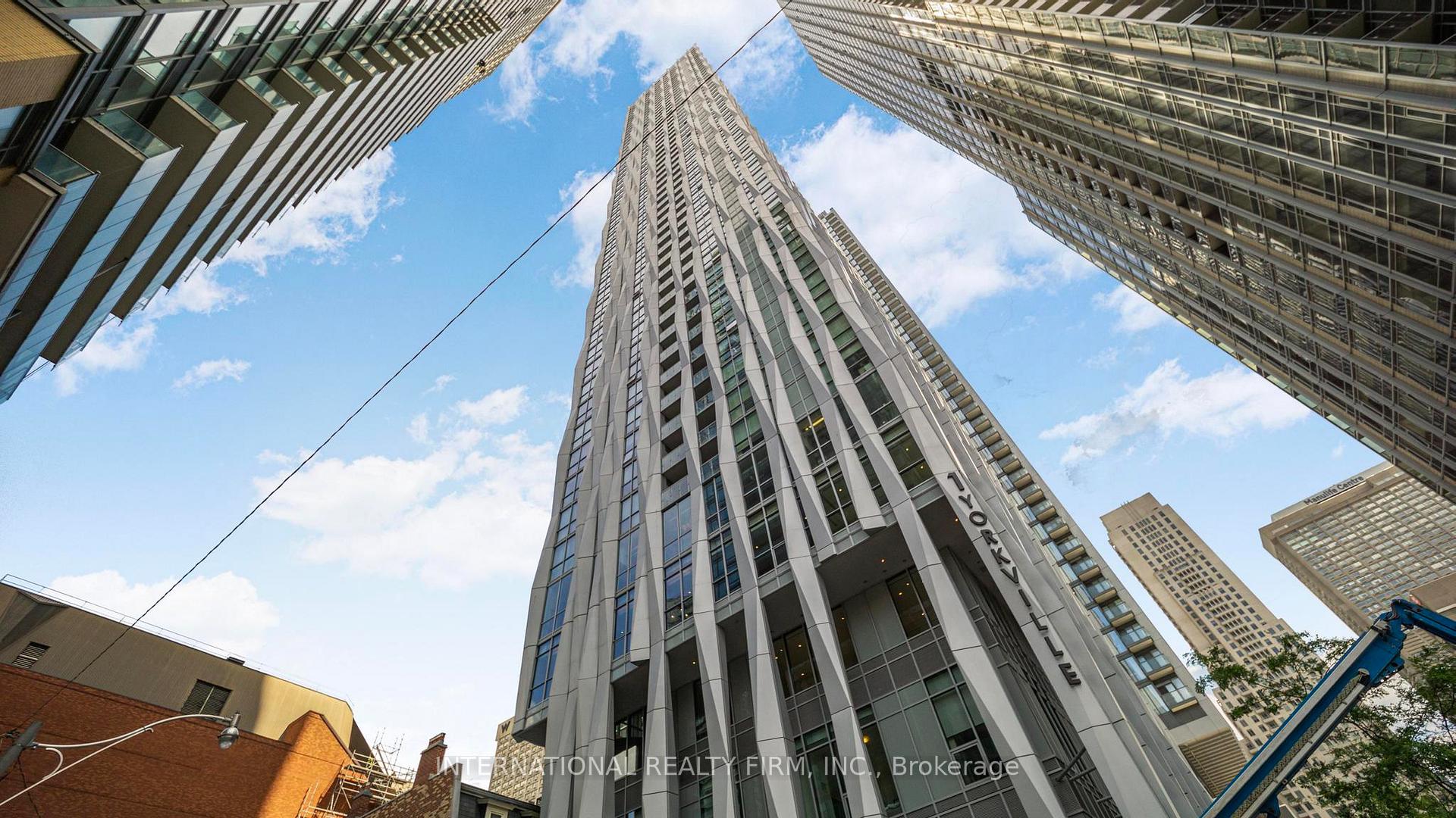1 Yorkville Avenue