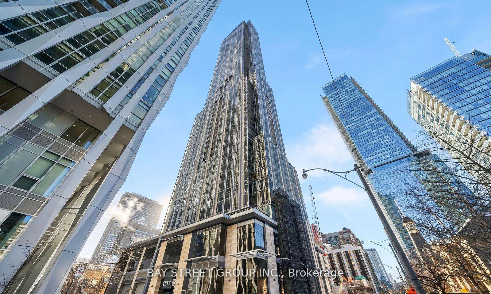 11 Yorkville Avenue